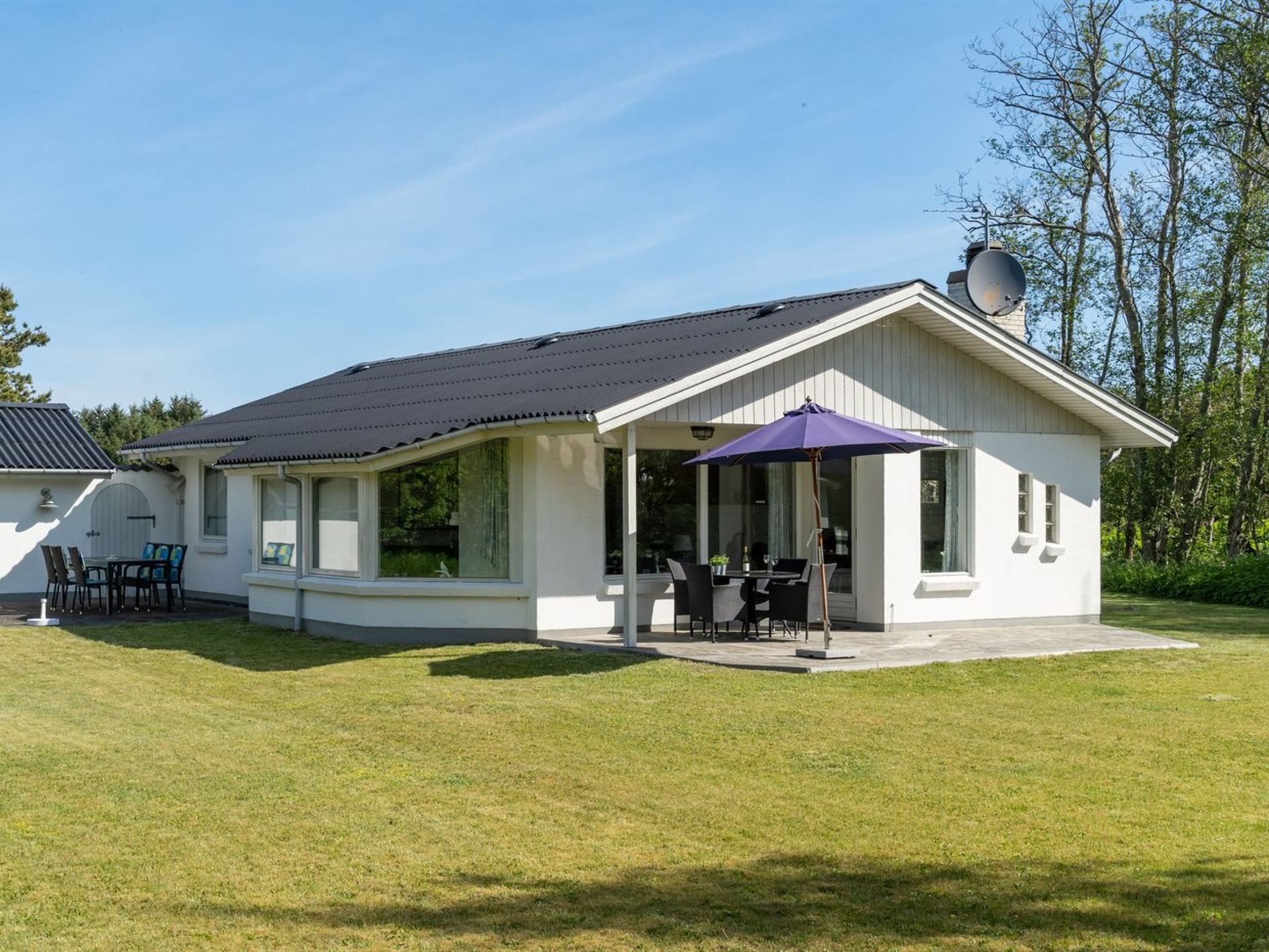 "Ehm" - 600m from the sea - Buiten