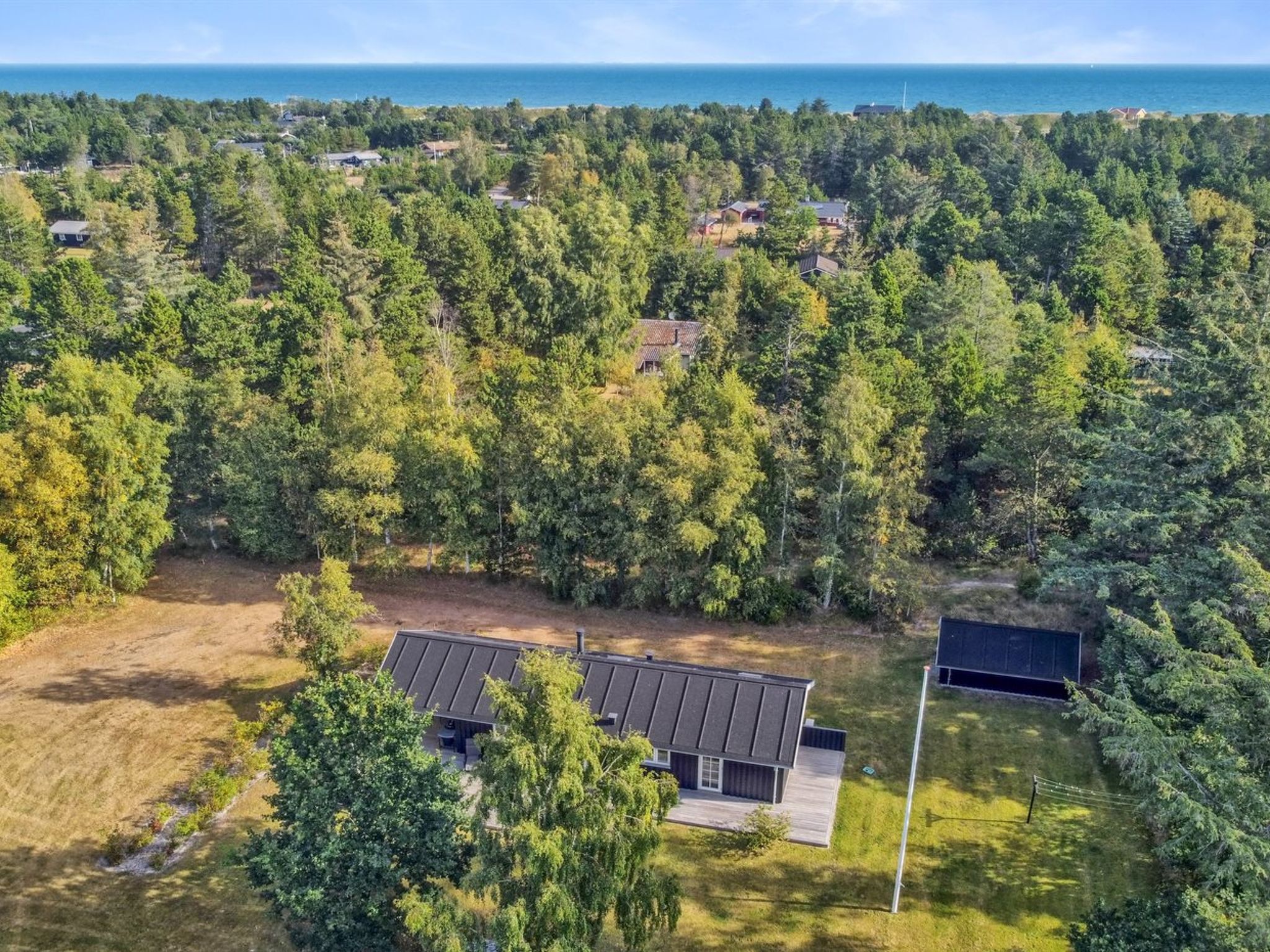 "Santtu" - 600m from the sea - Buiten