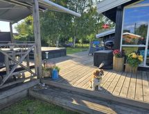 "Lidewij" - 800m from the sea