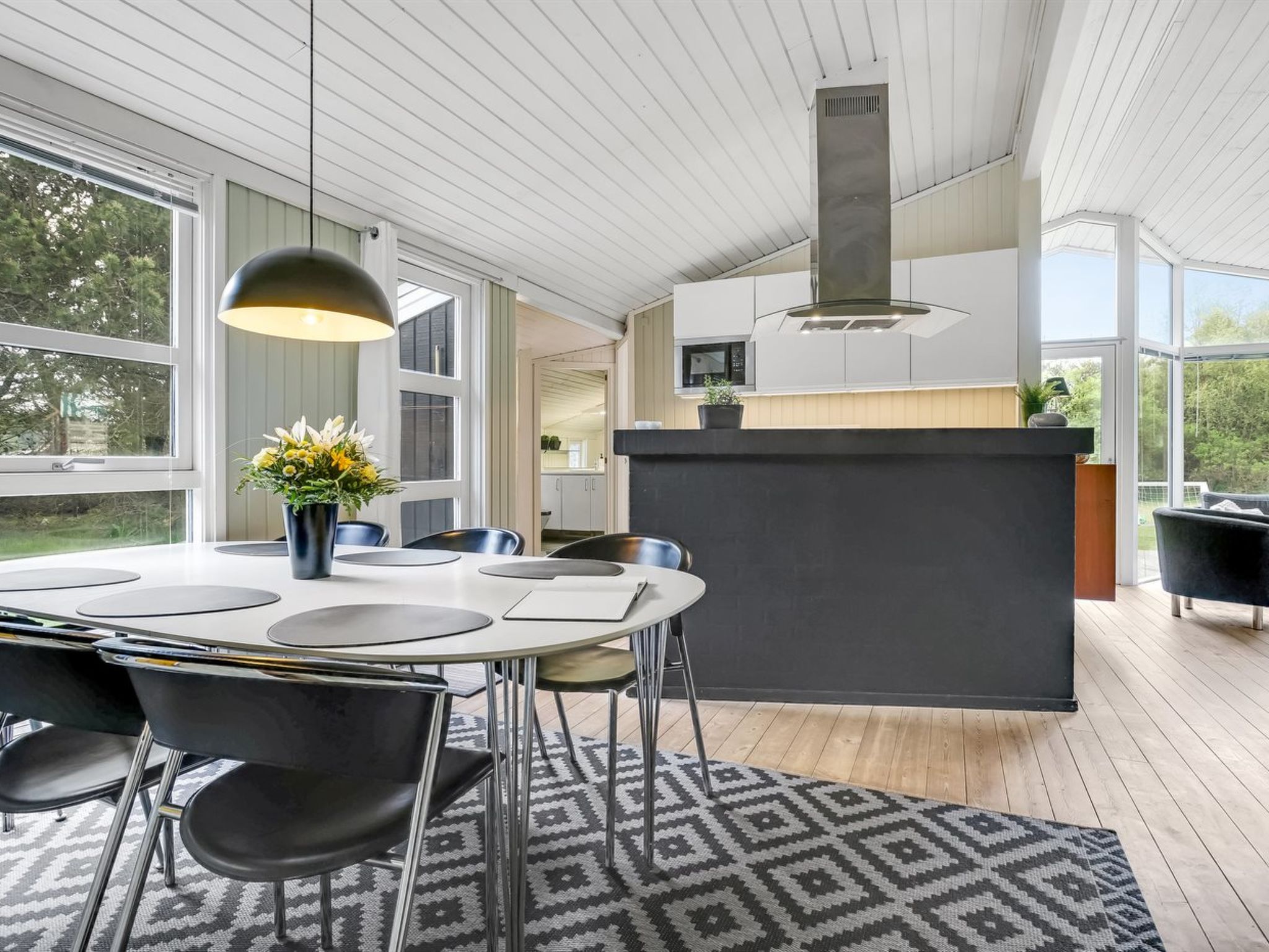 "Halwarth" - 250m from the sea-Binnen