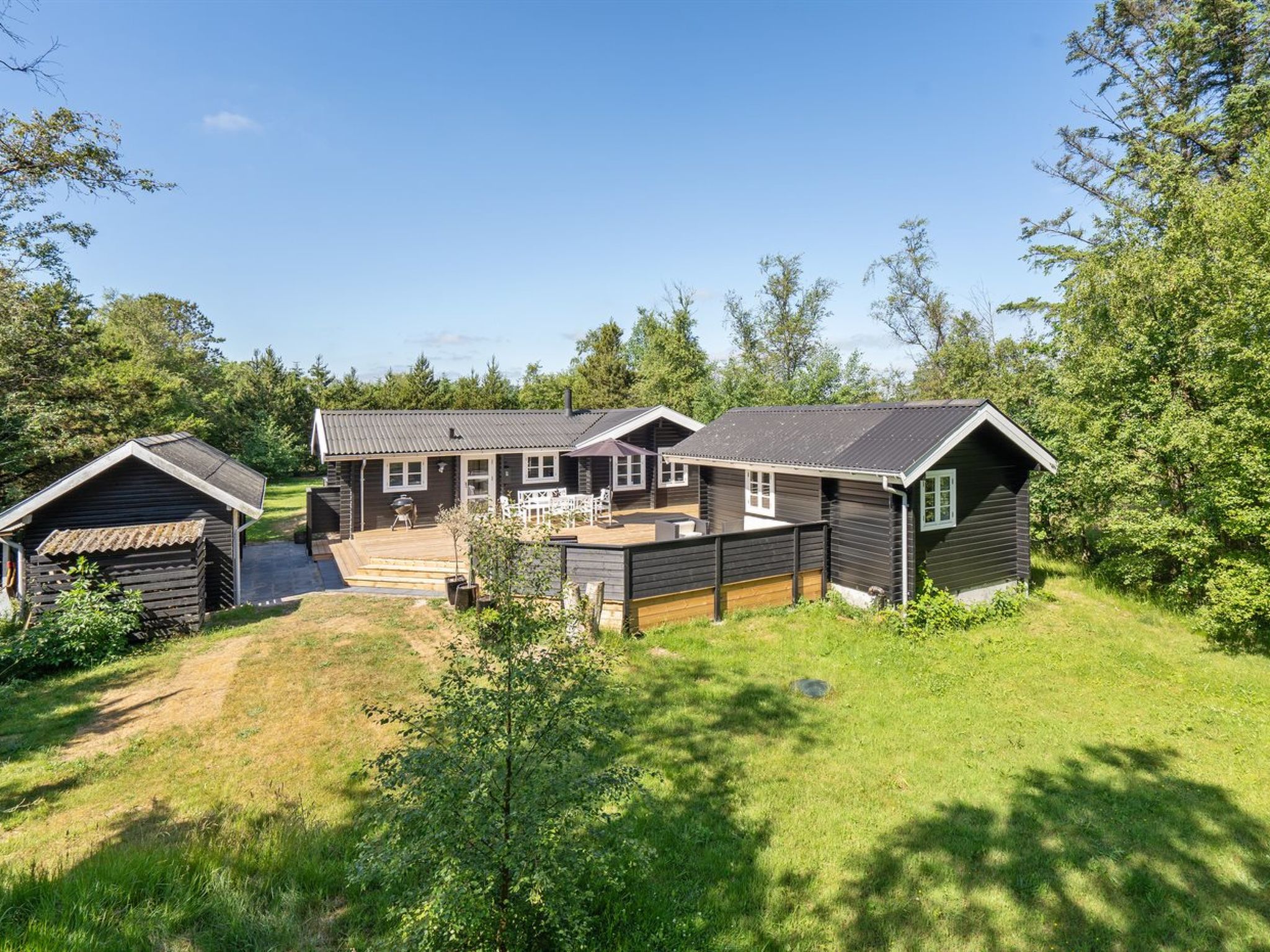 "Dorthea" - 200m from the sea - Buiten
