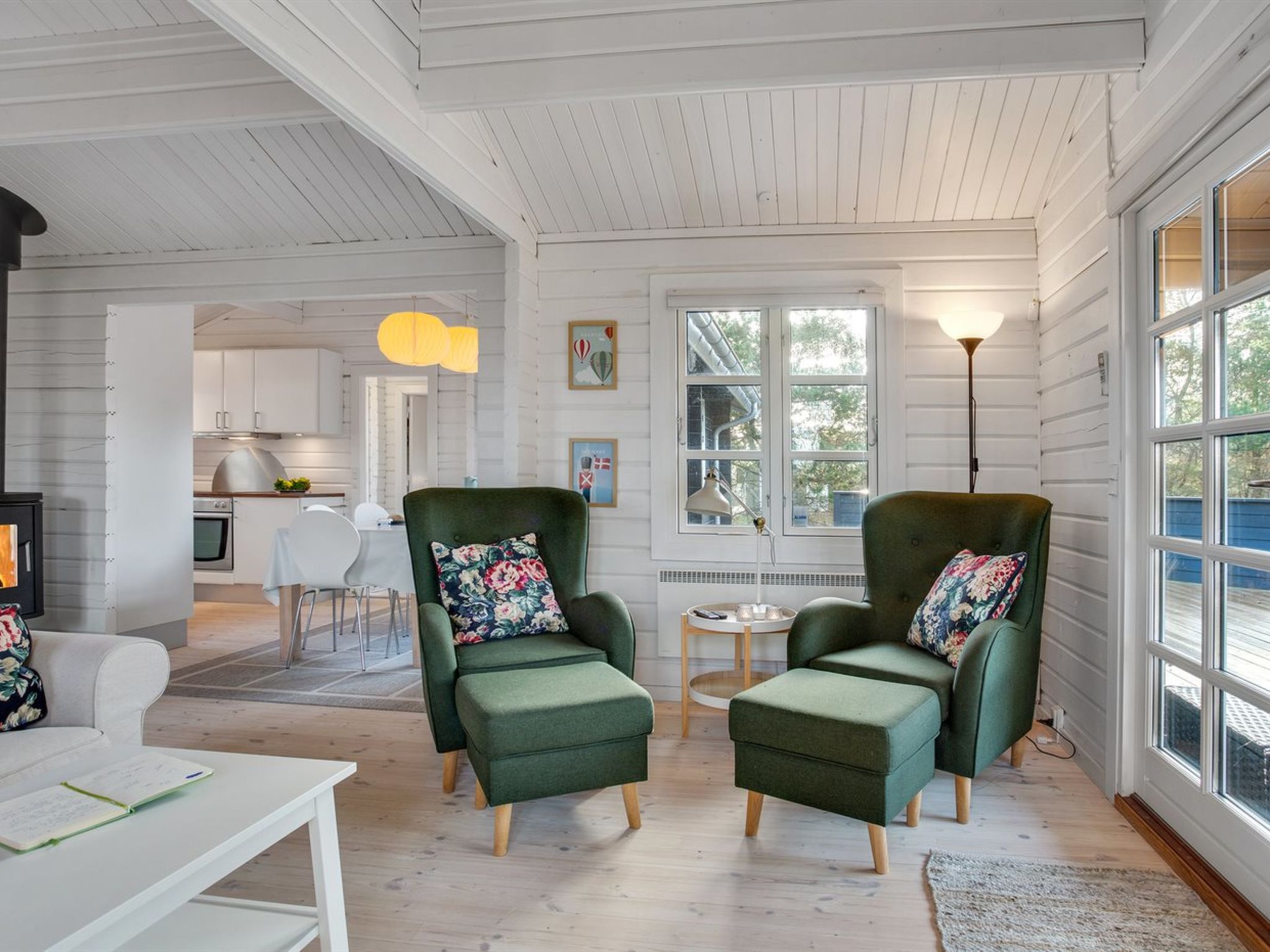 "Dorthea" - 200m from the sea - Binnen