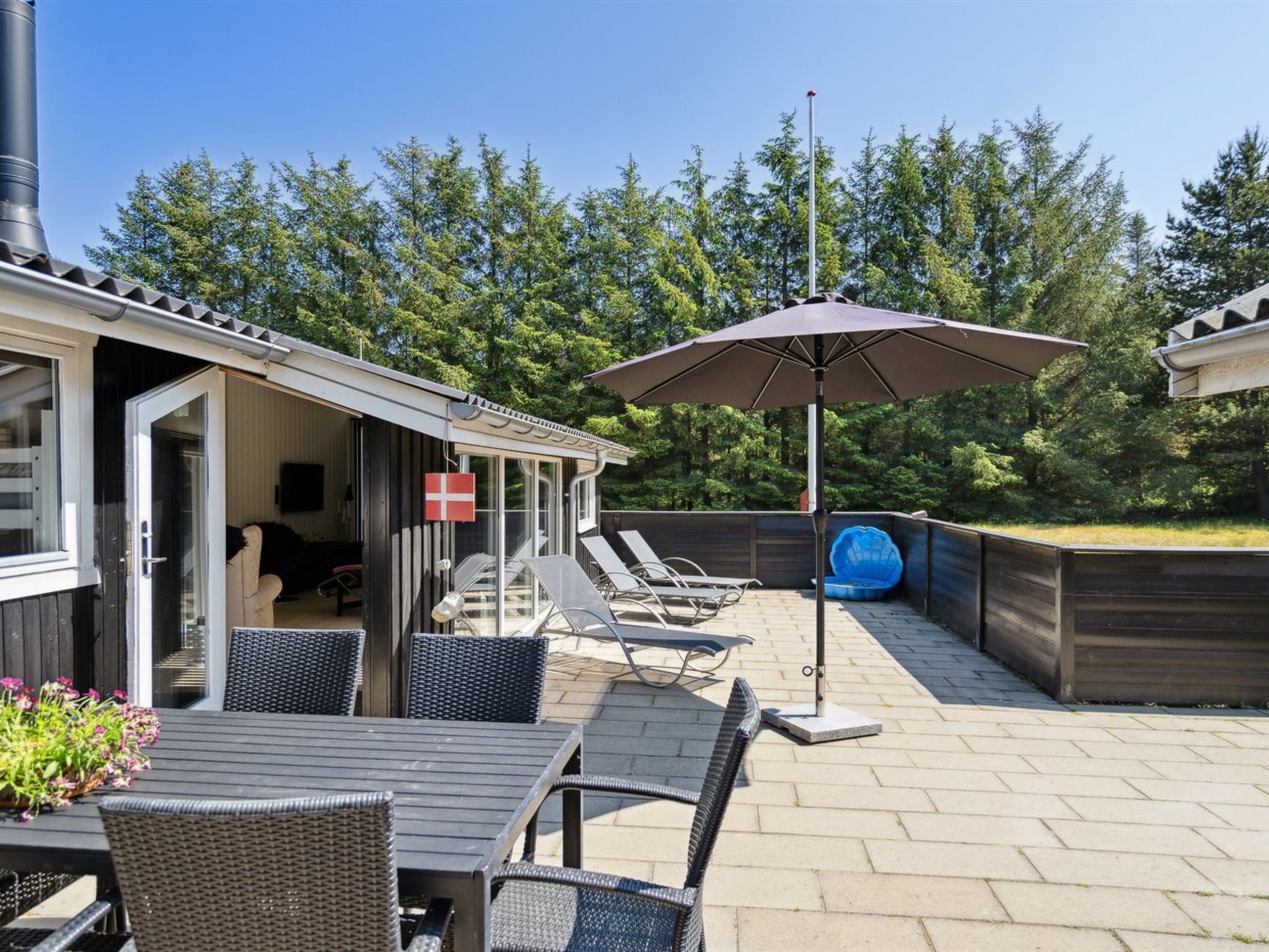 "Ally" - 250m from the sea - Buiten