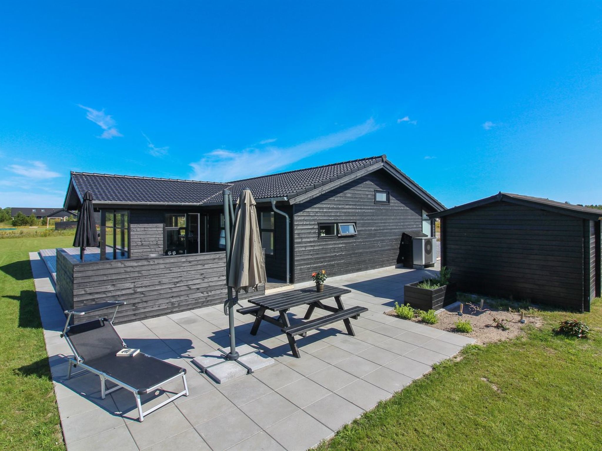 "Ariadne" - 900m from the sea - Buiten