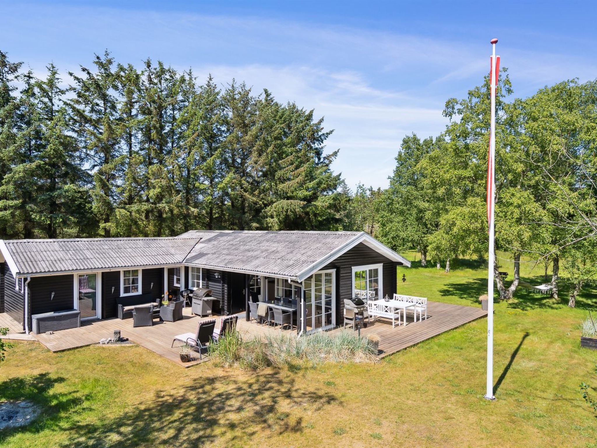 "Adser" - 600m from the sea-Buiten