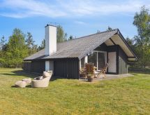 "Irlin" - 600m from the sea