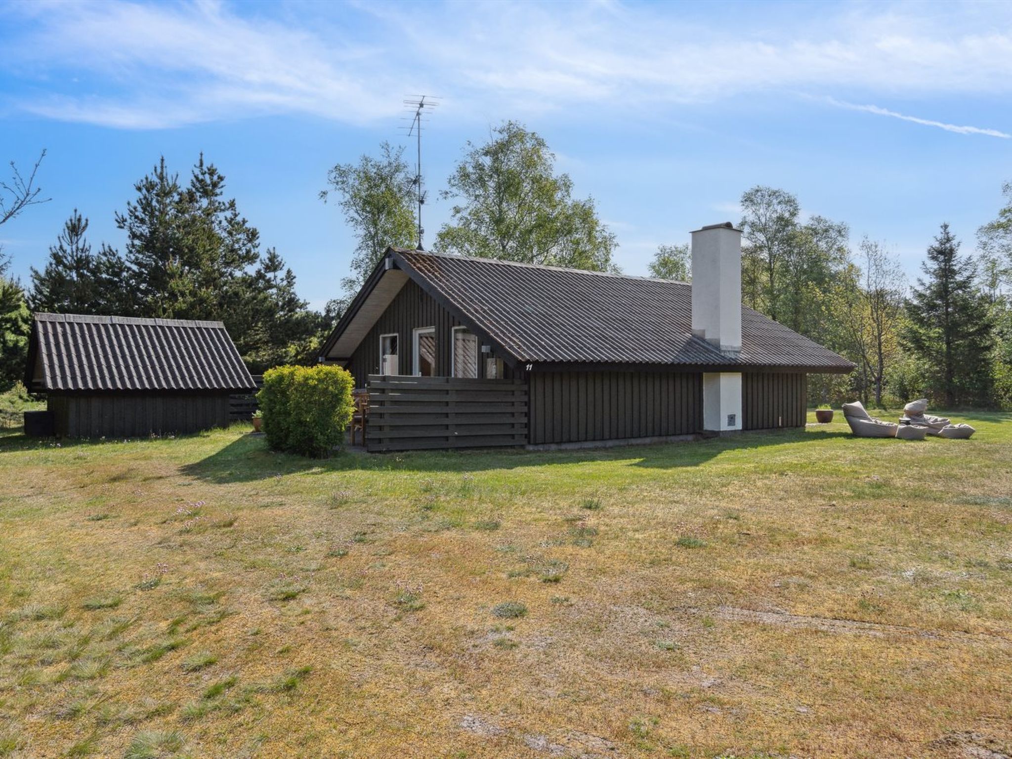 "Irlin" - 600m from the sea - Buiten
