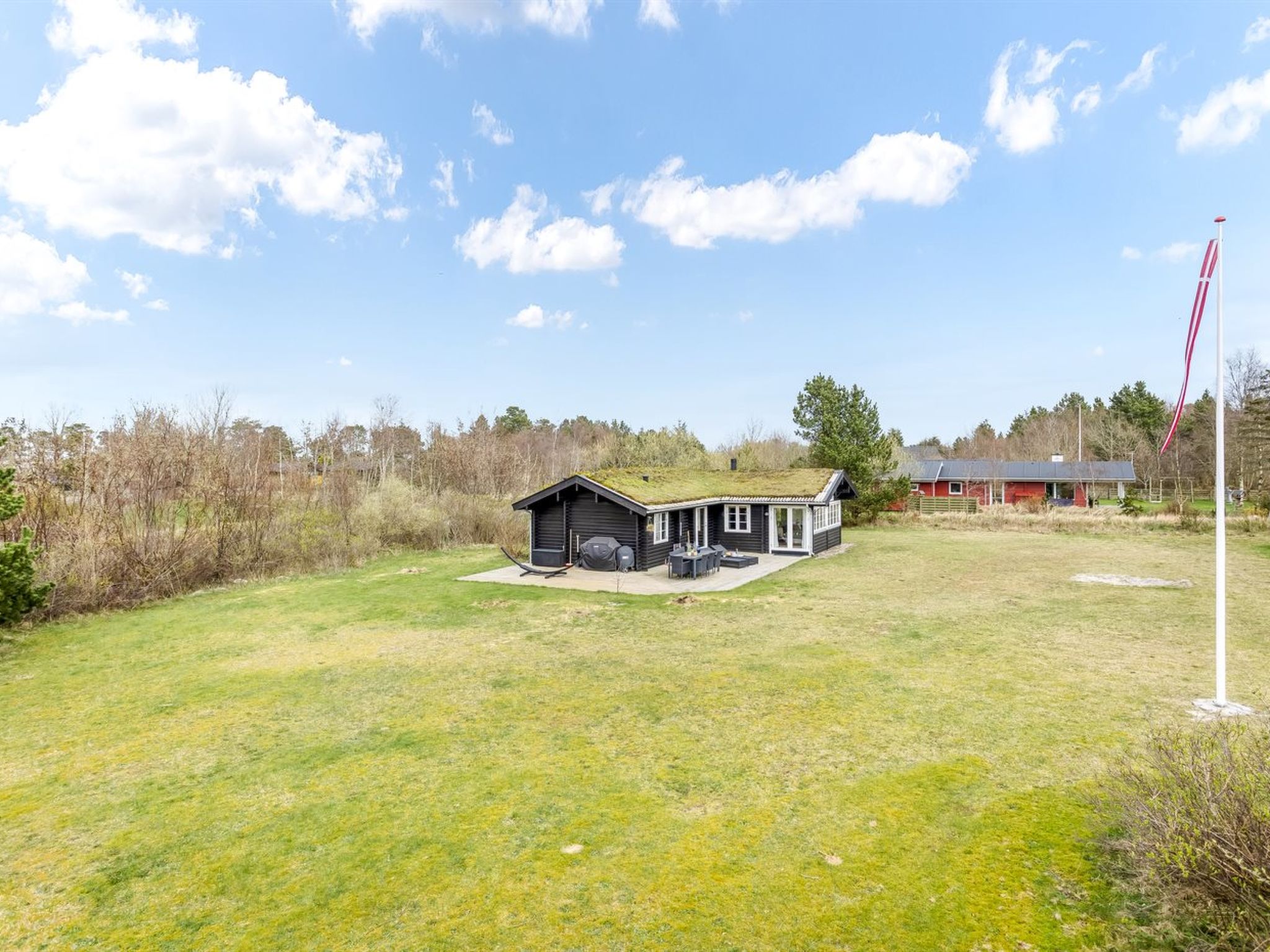"Langsom" - 480m from the sea-Buiten