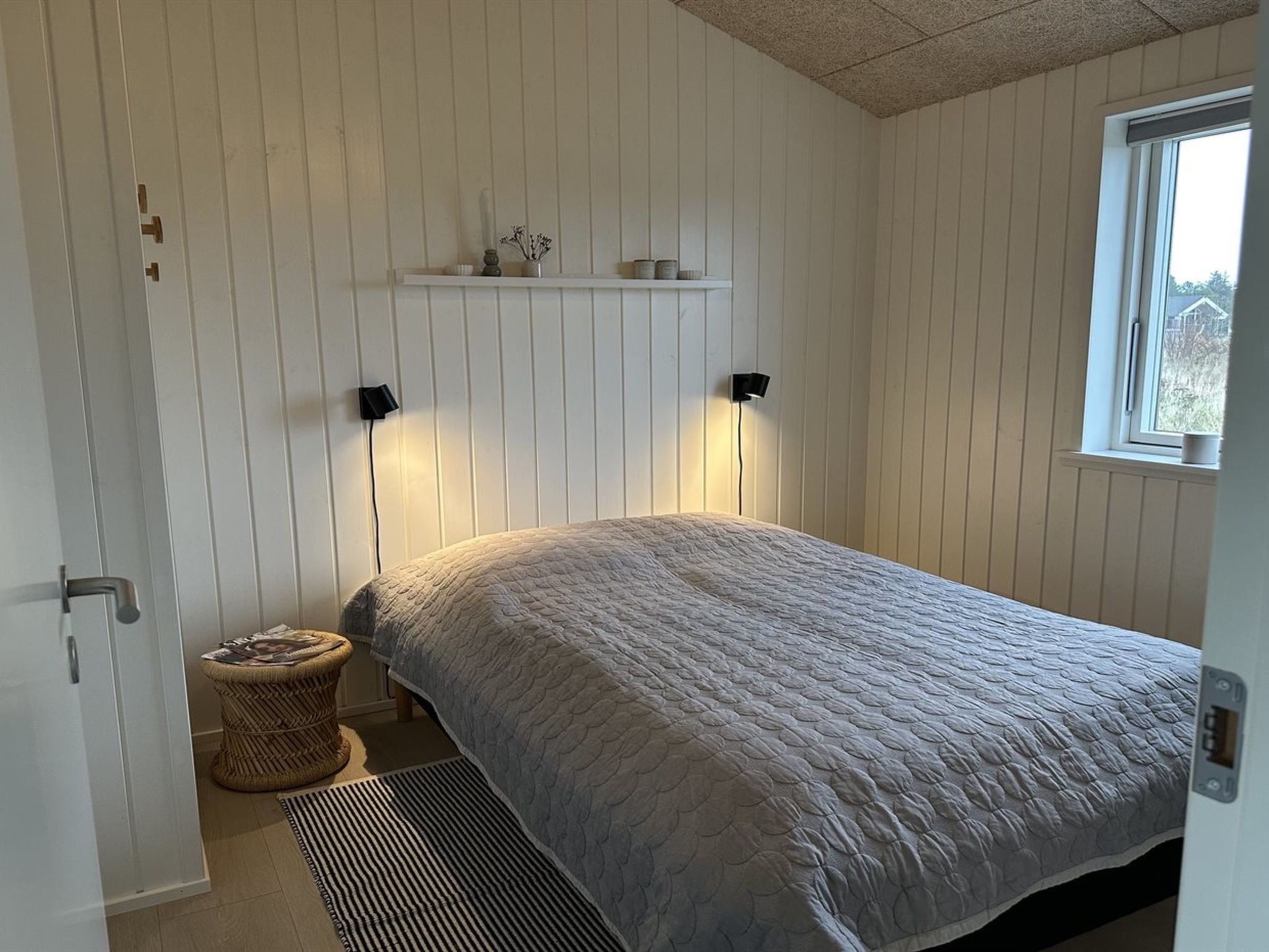 "Frithbjorn" - 900m from the sea - Binnen