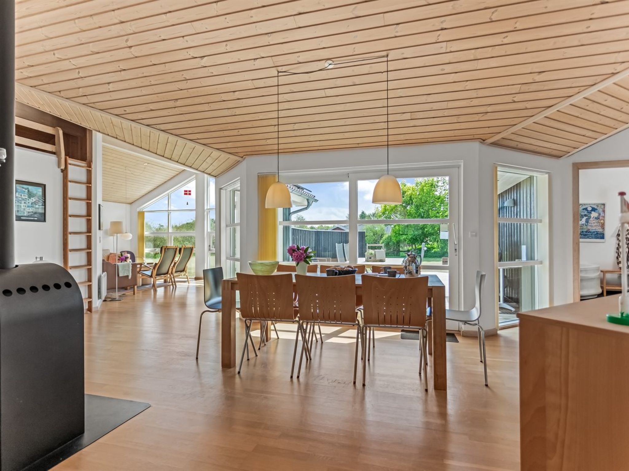 "Oddvar" - 400m from the sea - Binnen