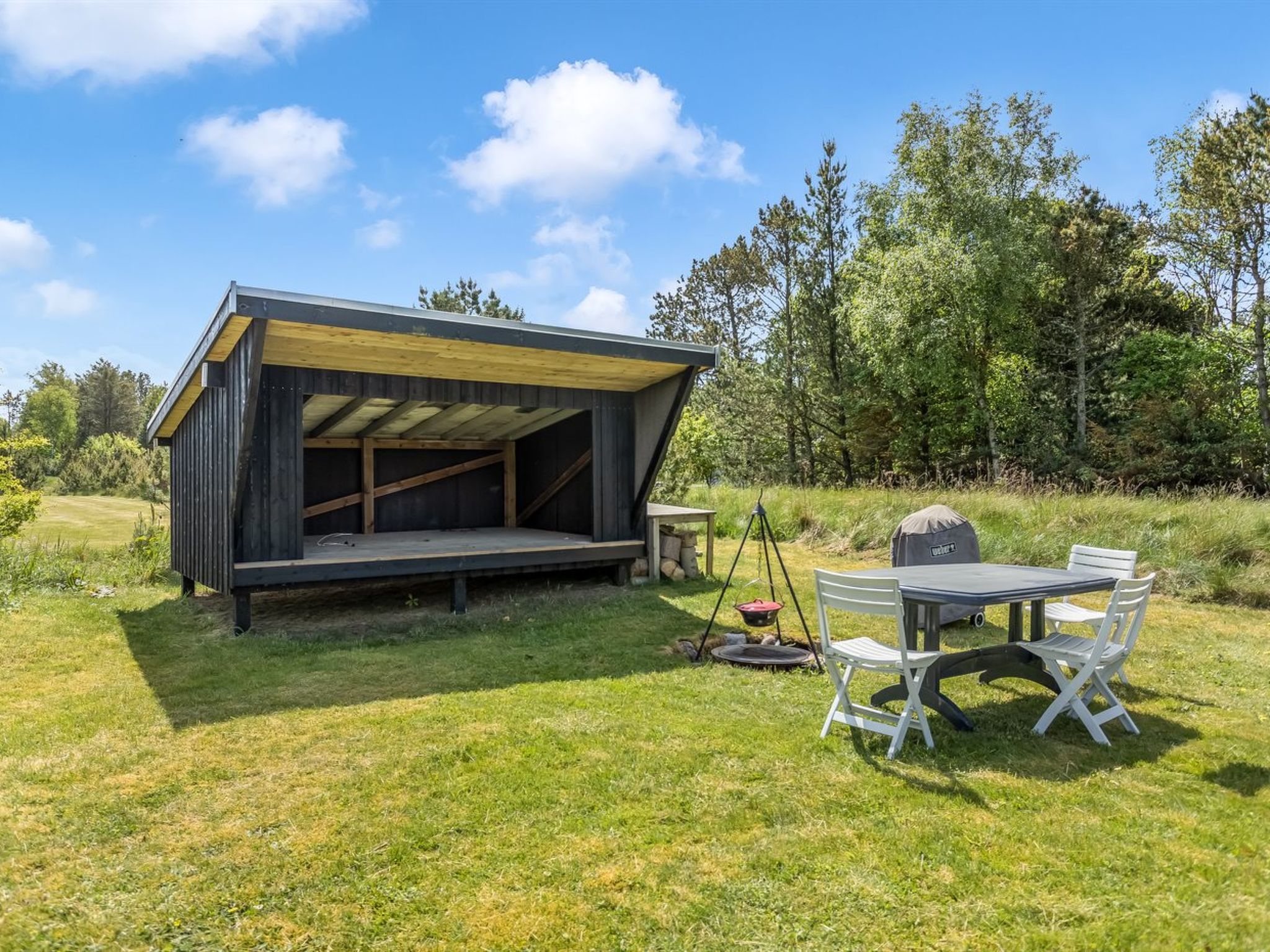 "Oddvar" - 400m from the sea - Buiten