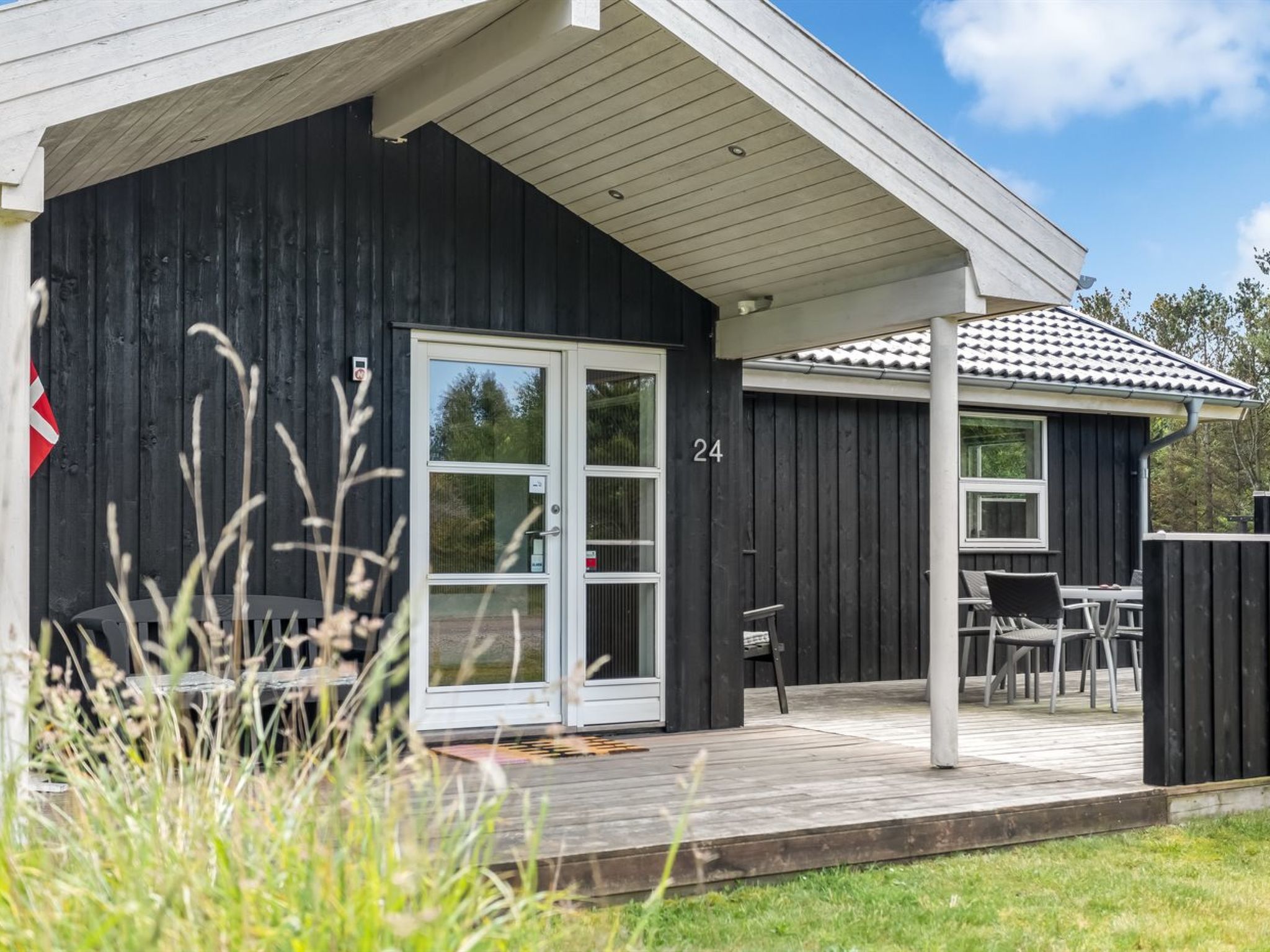 "Oddvar" - 400m from the sea