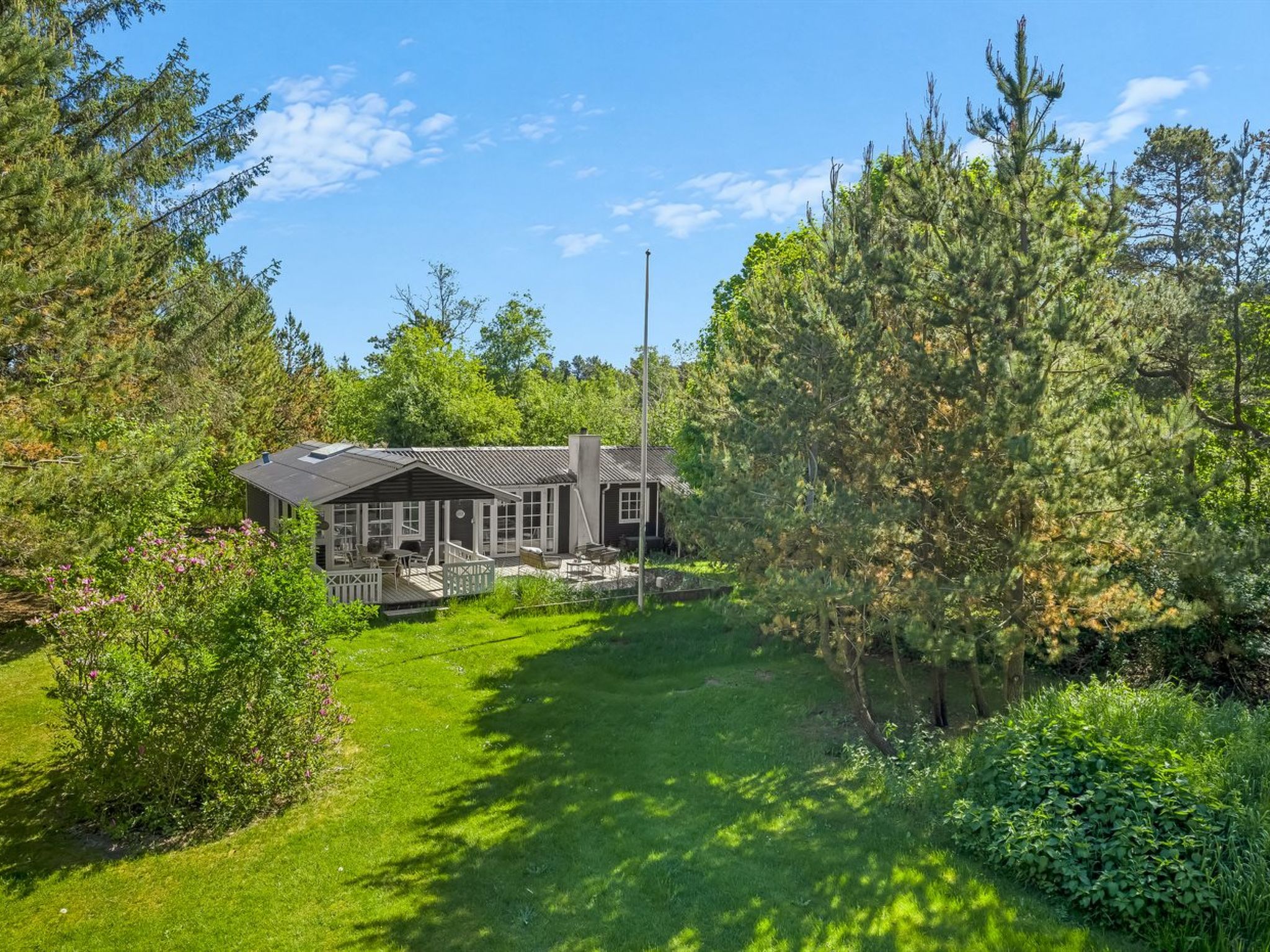 "Volmer" - 500m from the sea