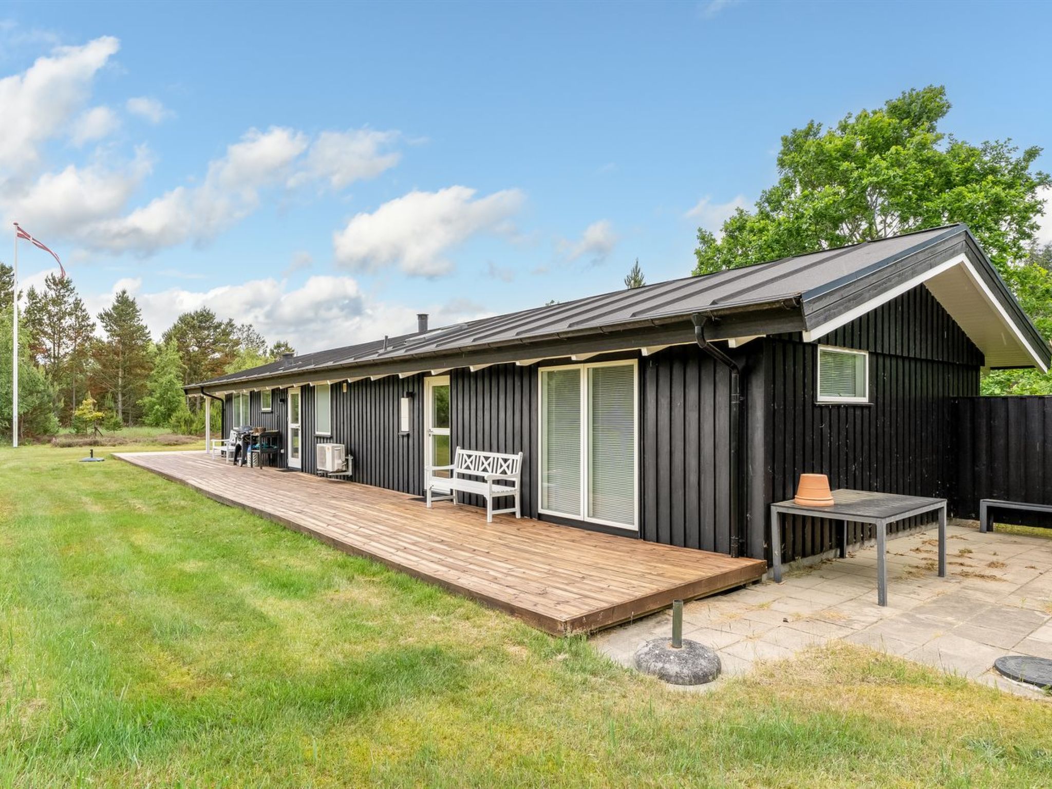"Gudmunda" - 300m from the sea