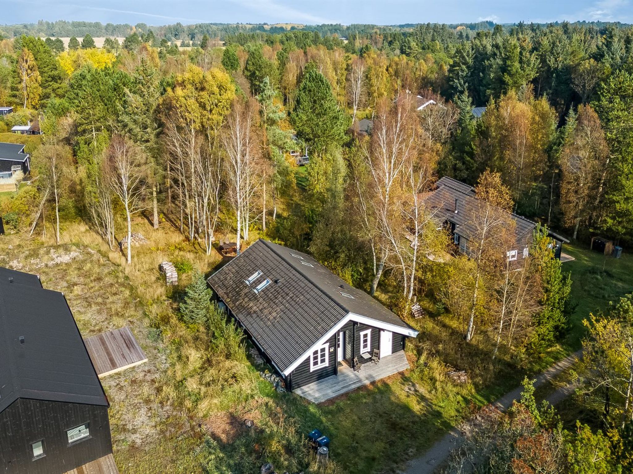 "Tanas" - 2km from the sea - Buiten
