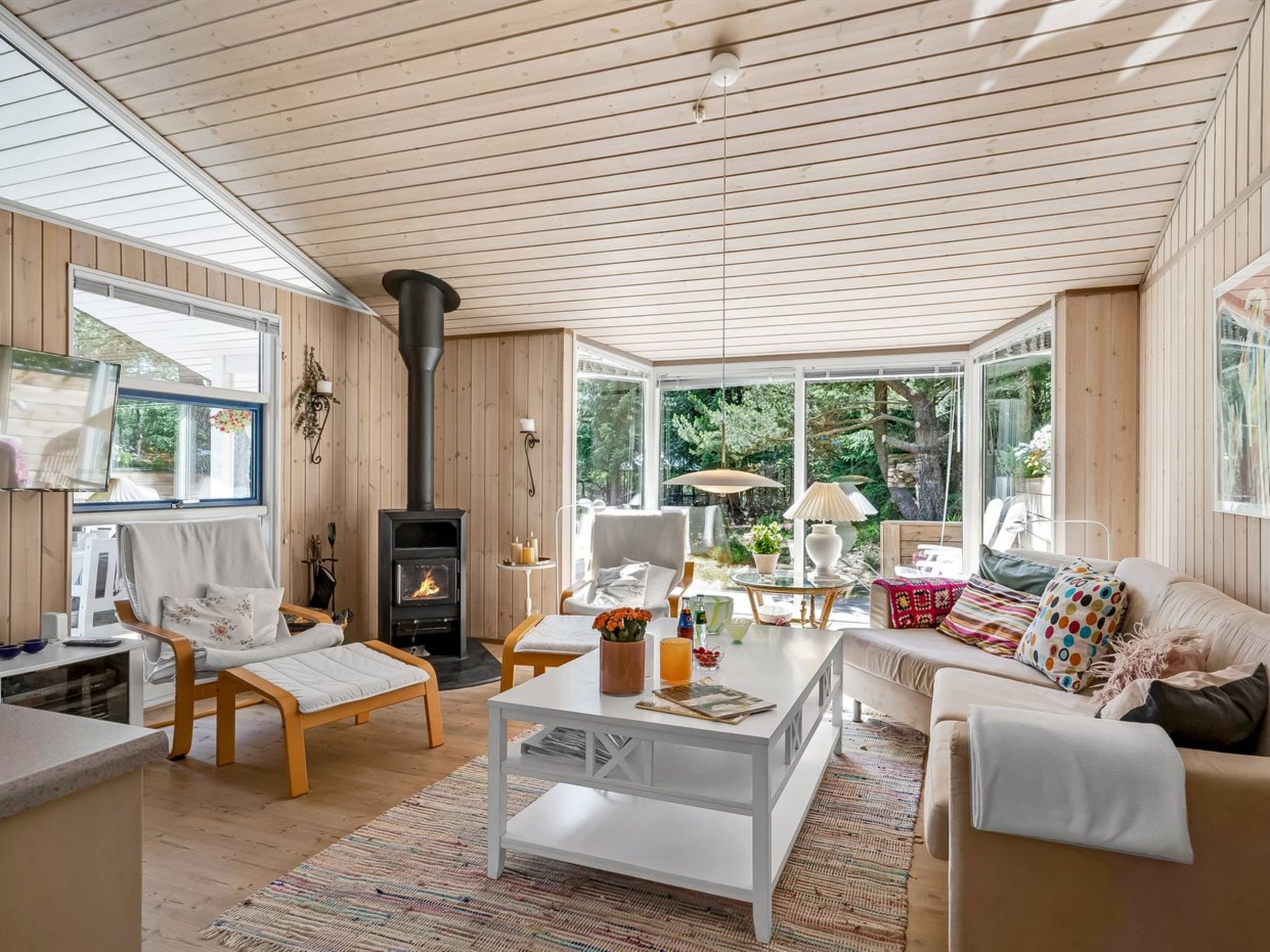 "Hakan" - 4km from the sea-Binnen