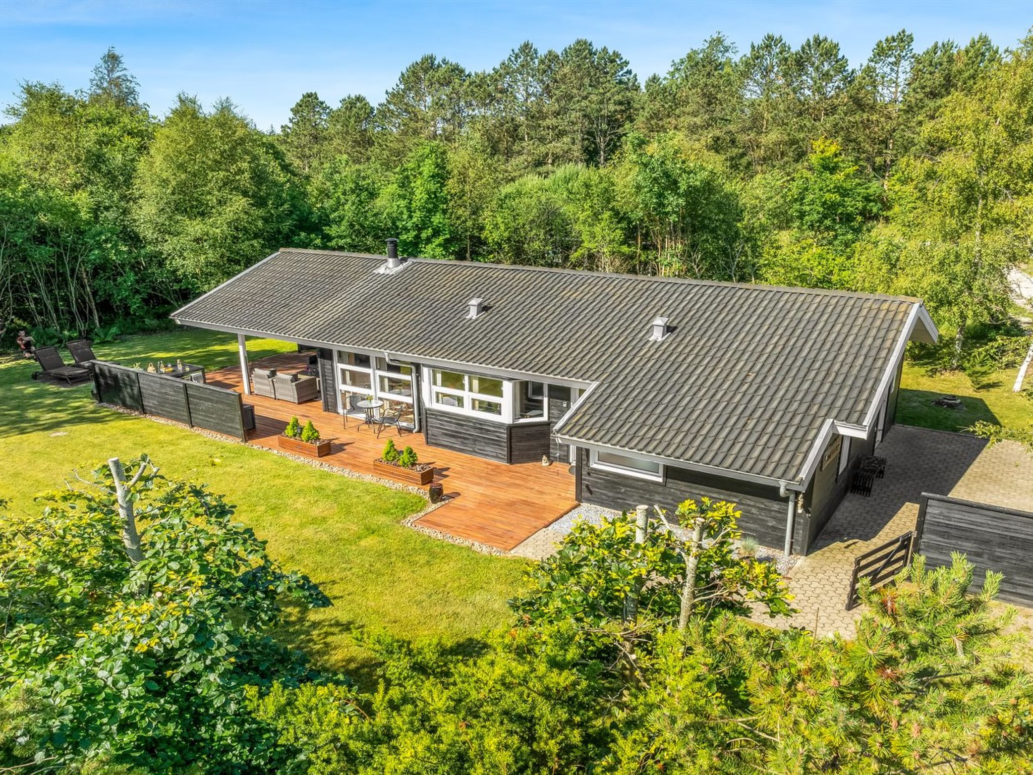 "Arny" - 1.5km from the sea - Buiten