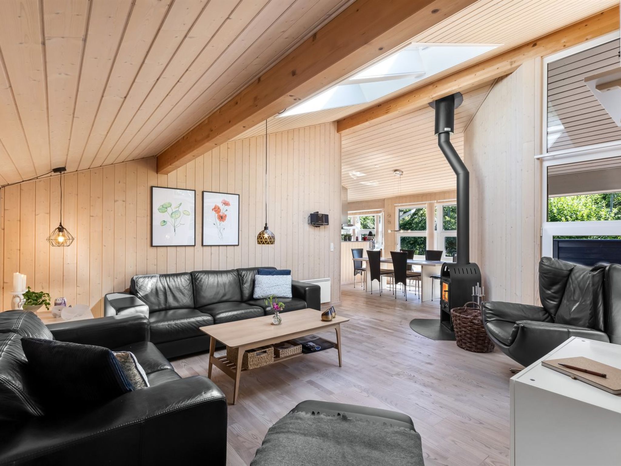 "Arny" - 1.5km from the sea-Inside
