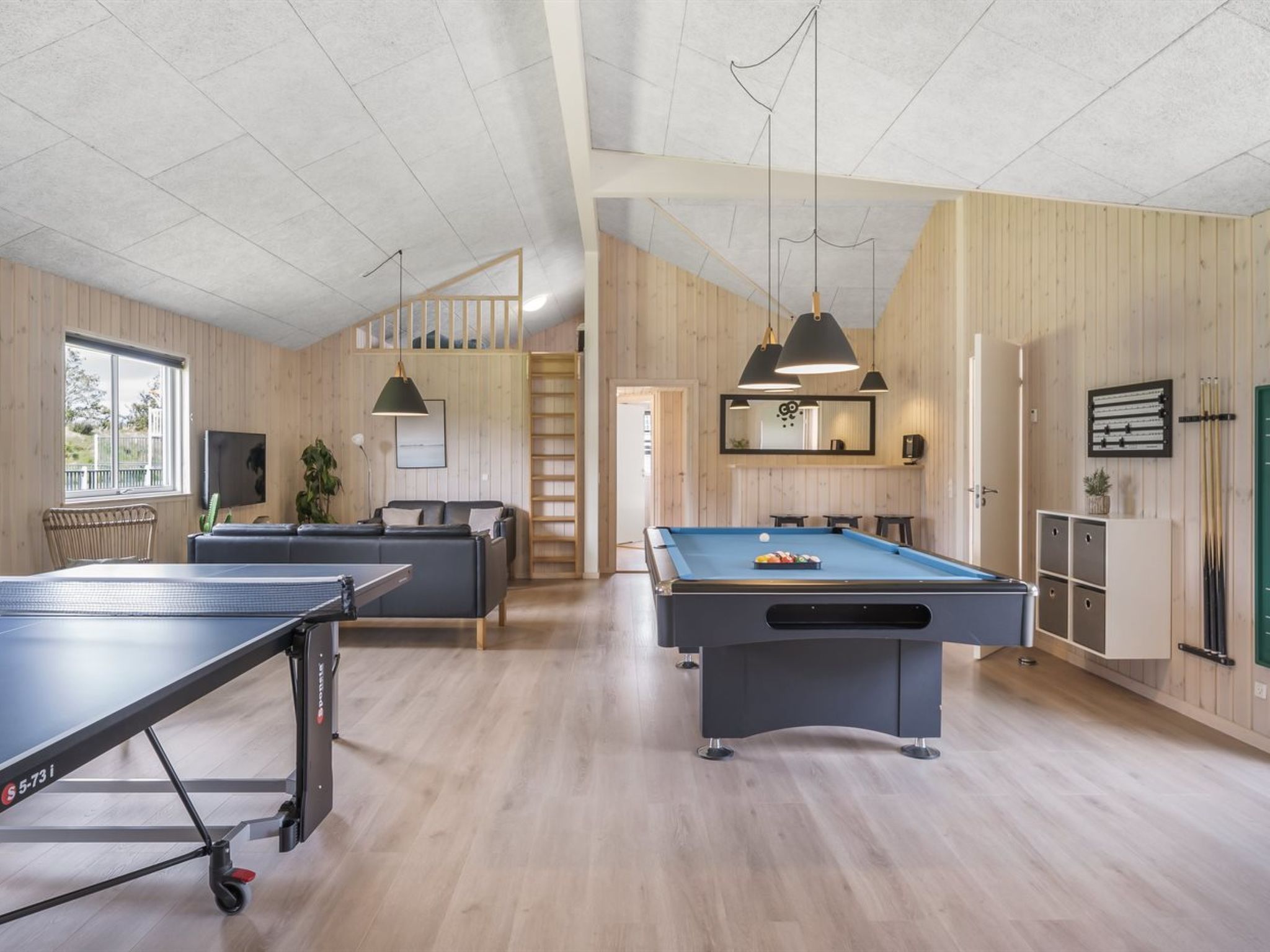 "Sinikka" - 350m from the sea - Inside