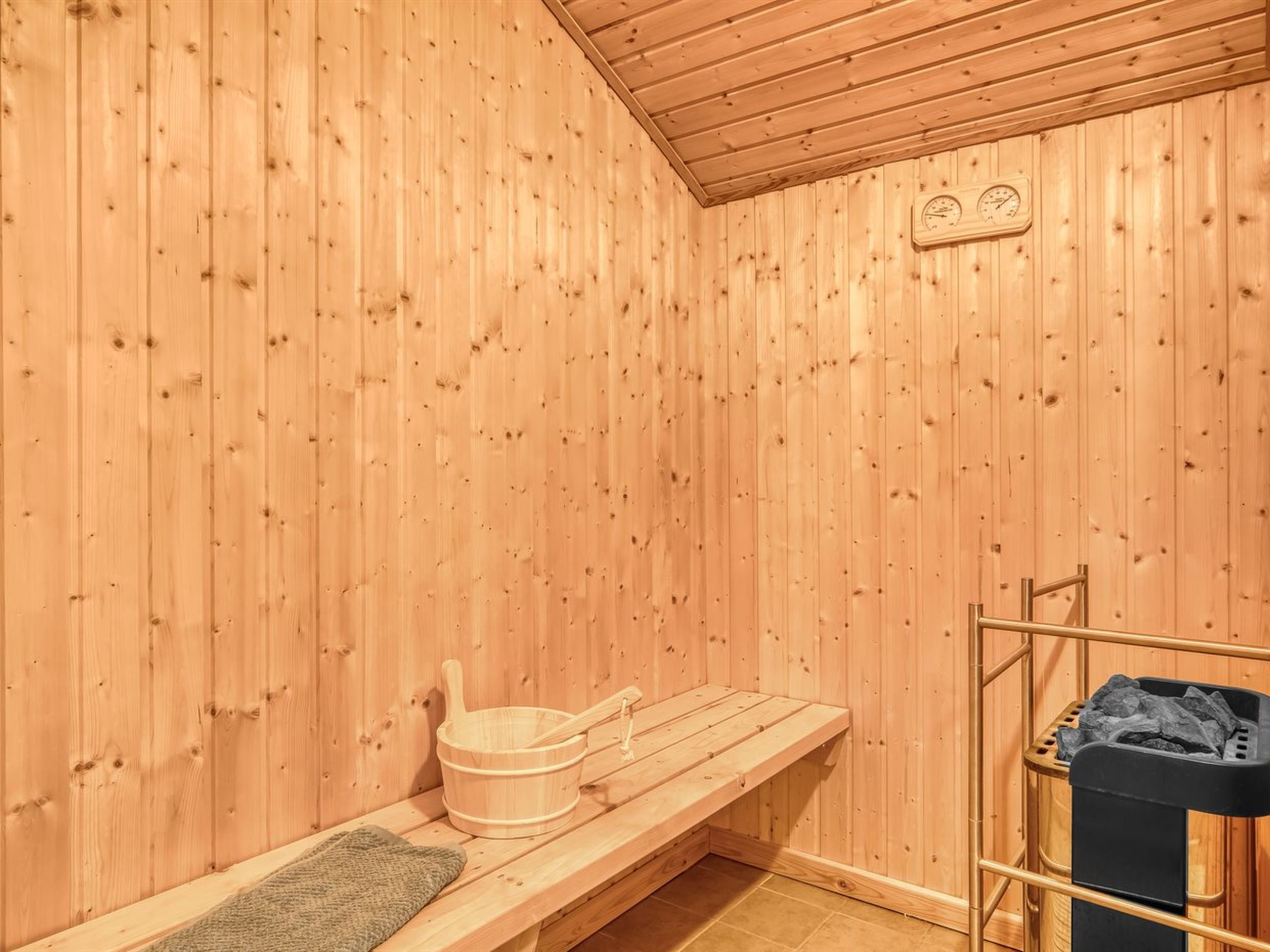 "Alisa" - 1.9km from the sea-Dedans