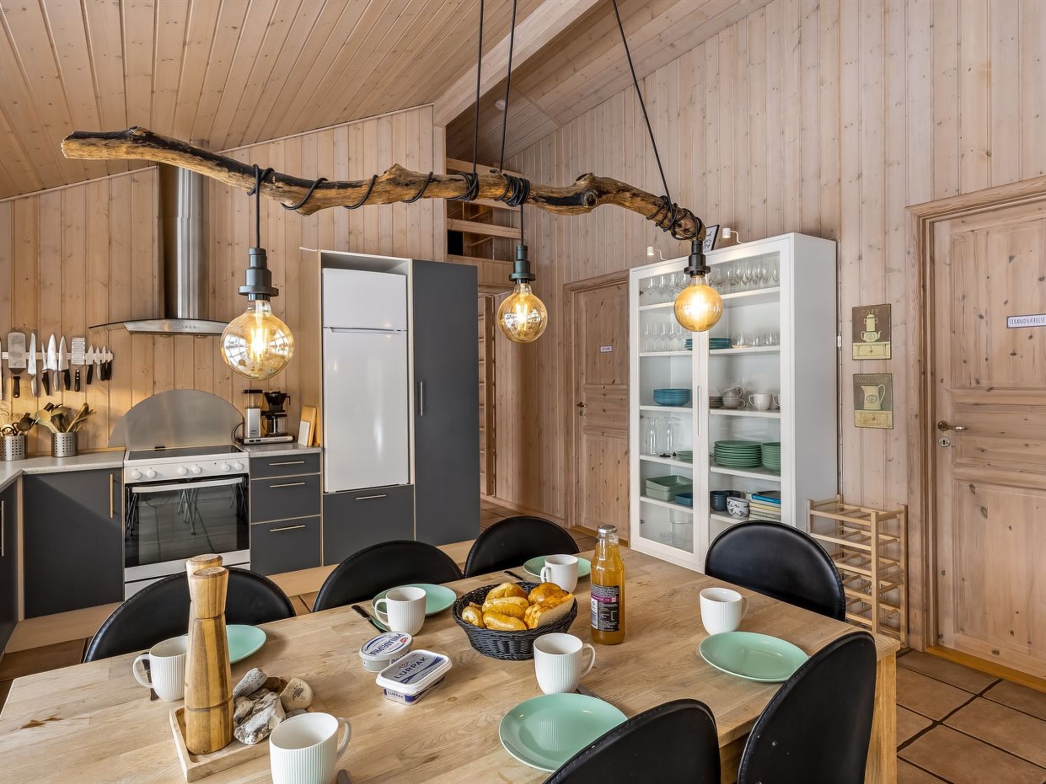 Photo of "Rickmer" - 1.9km from the sea