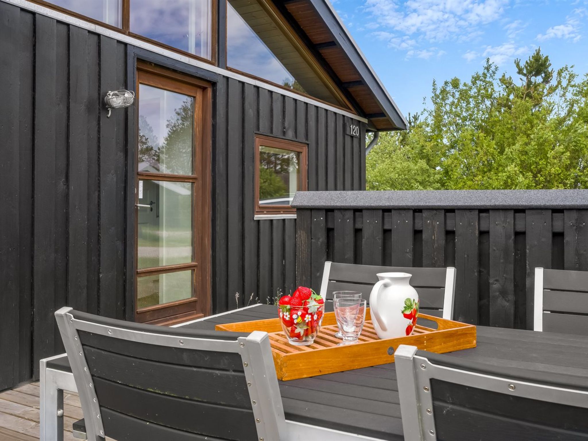 "Thiokk" - 1.5km from the sea - Draußen
