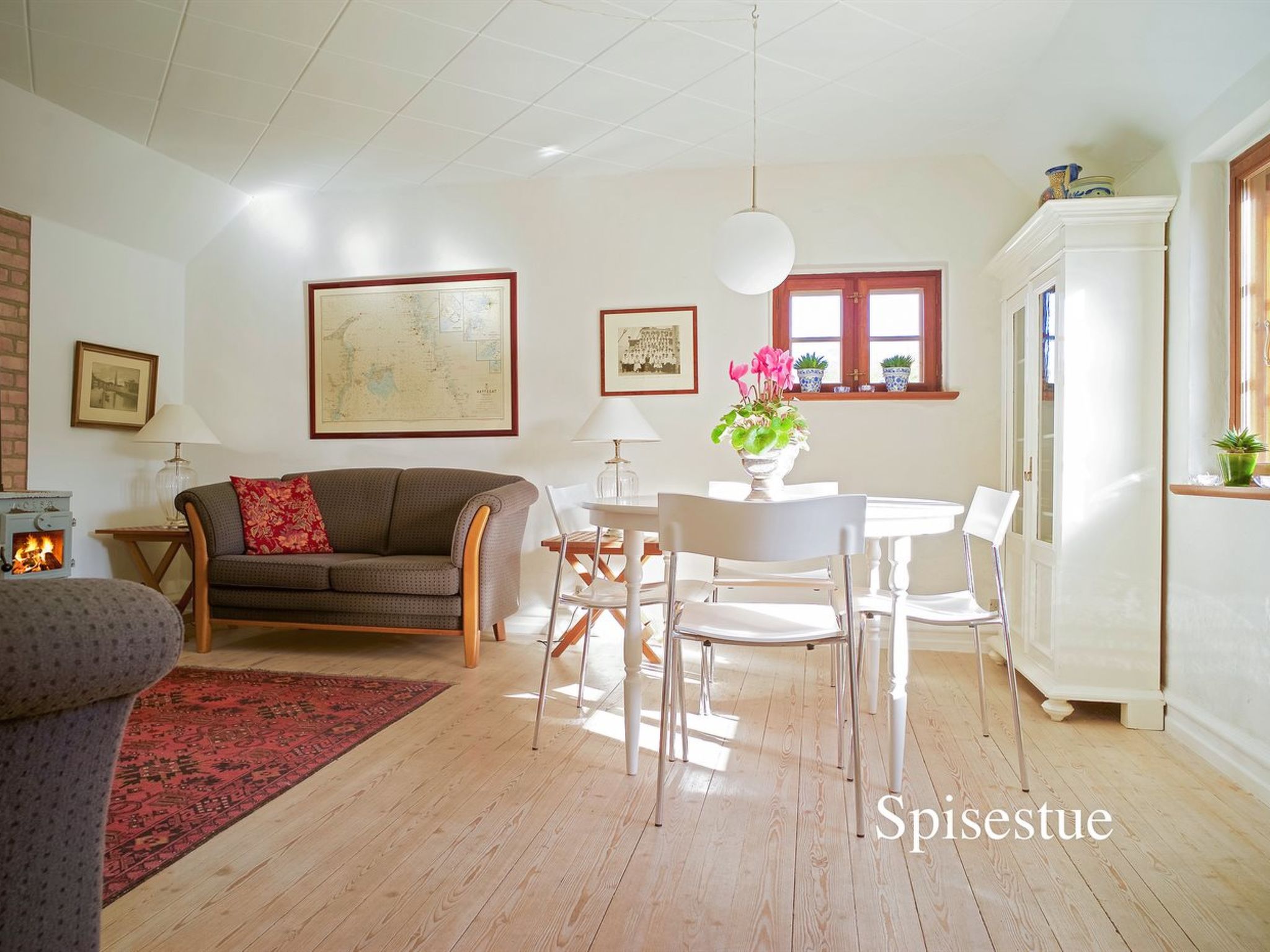 "Ingwald" - 50m from the sea - Binnen
