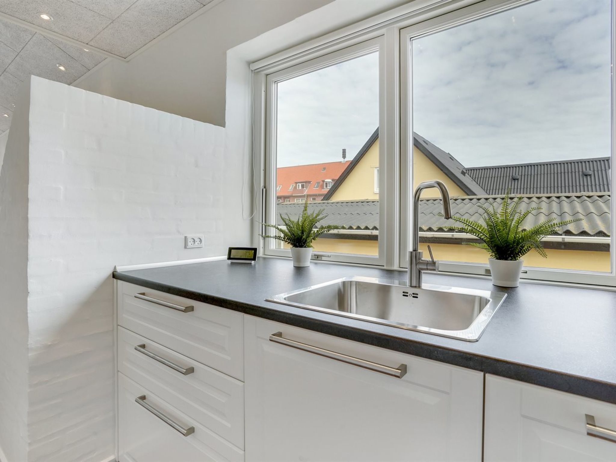 "Teodosij" - 1.1km from the sea - Binnen