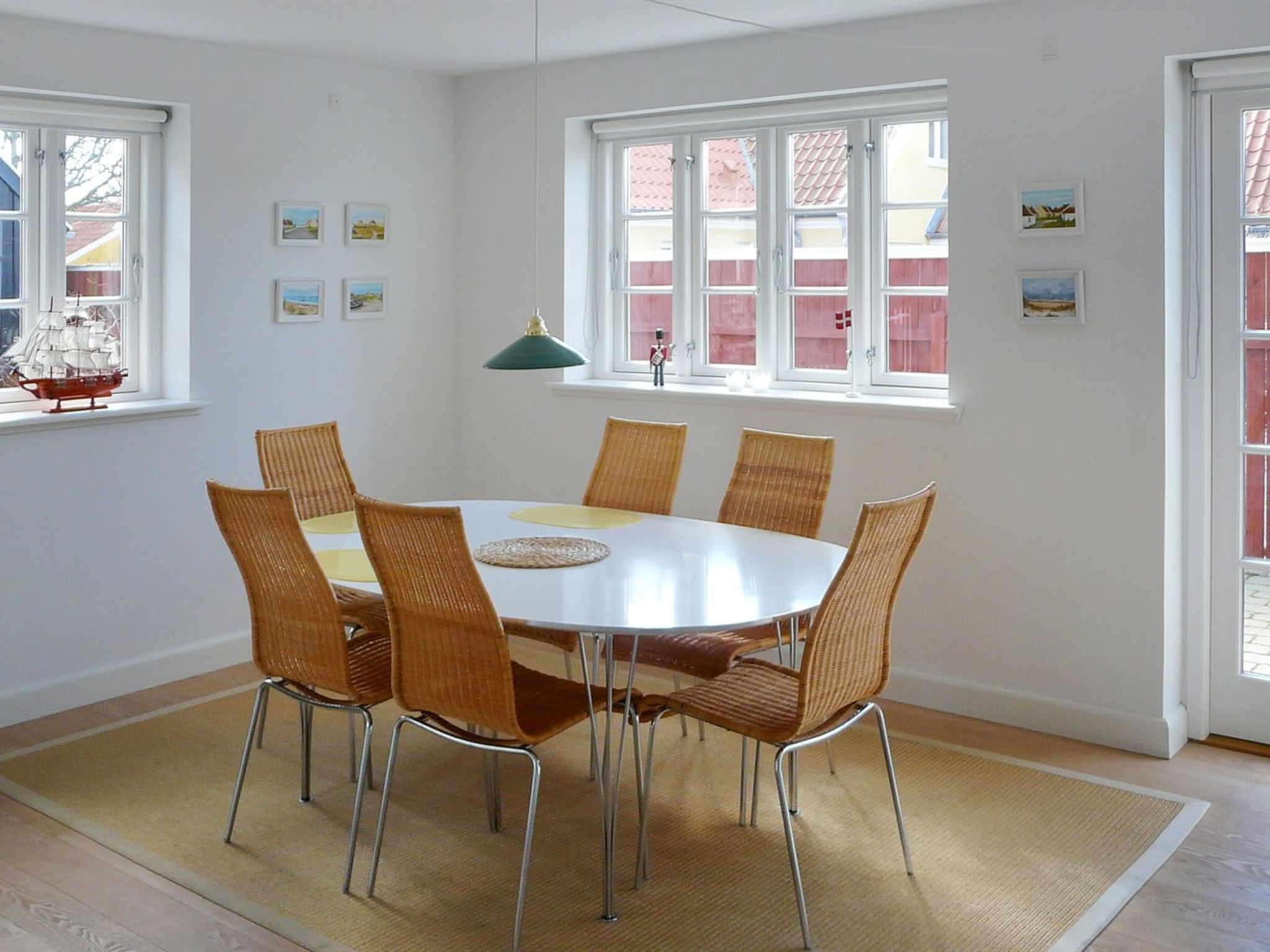 "Tuulia" - 1.1km from the sea-Binnen