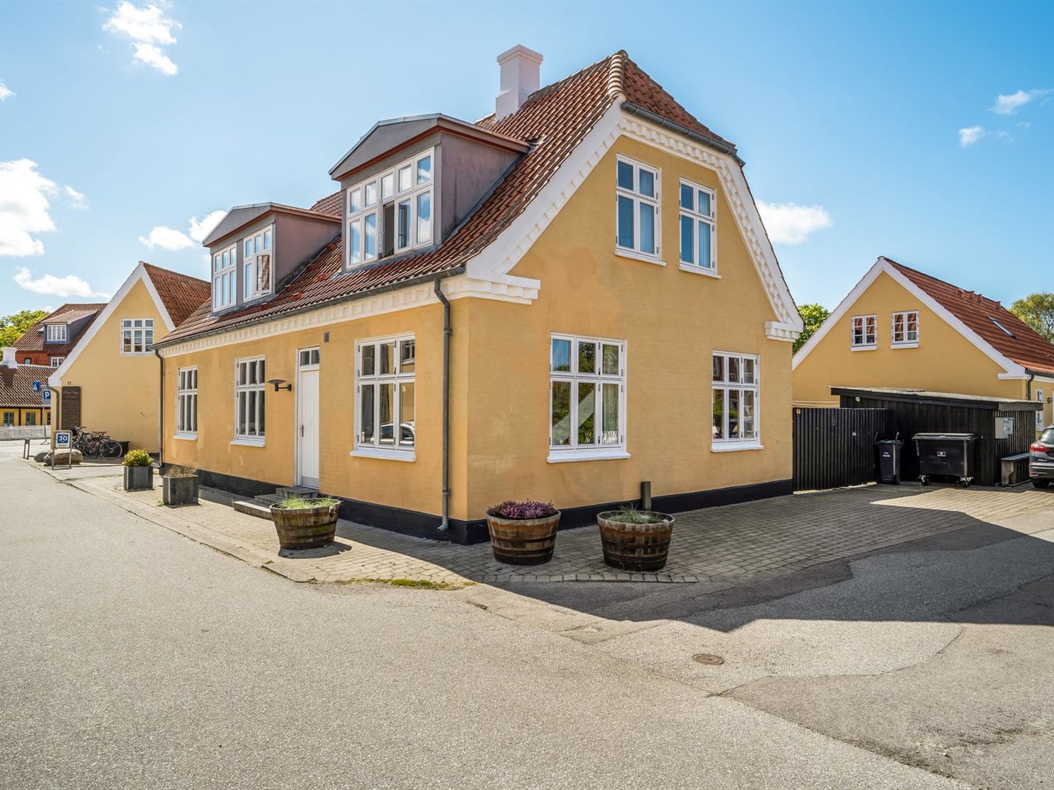 "Fria" - 500m from the sea