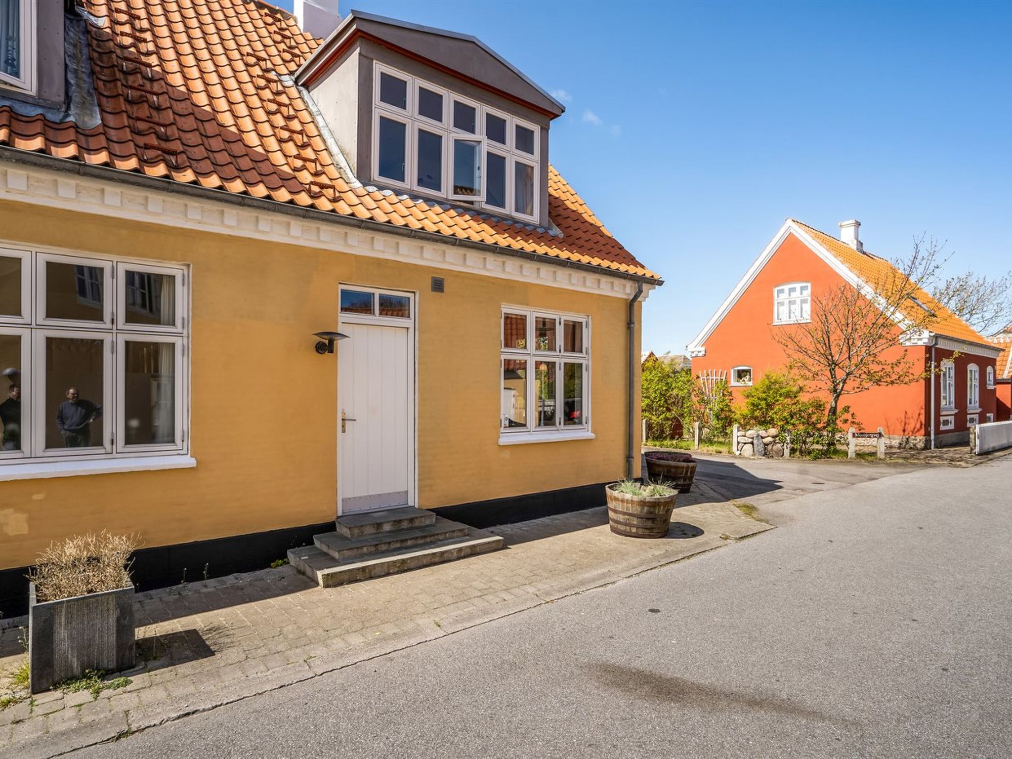 "Fria" - 500m from the sea