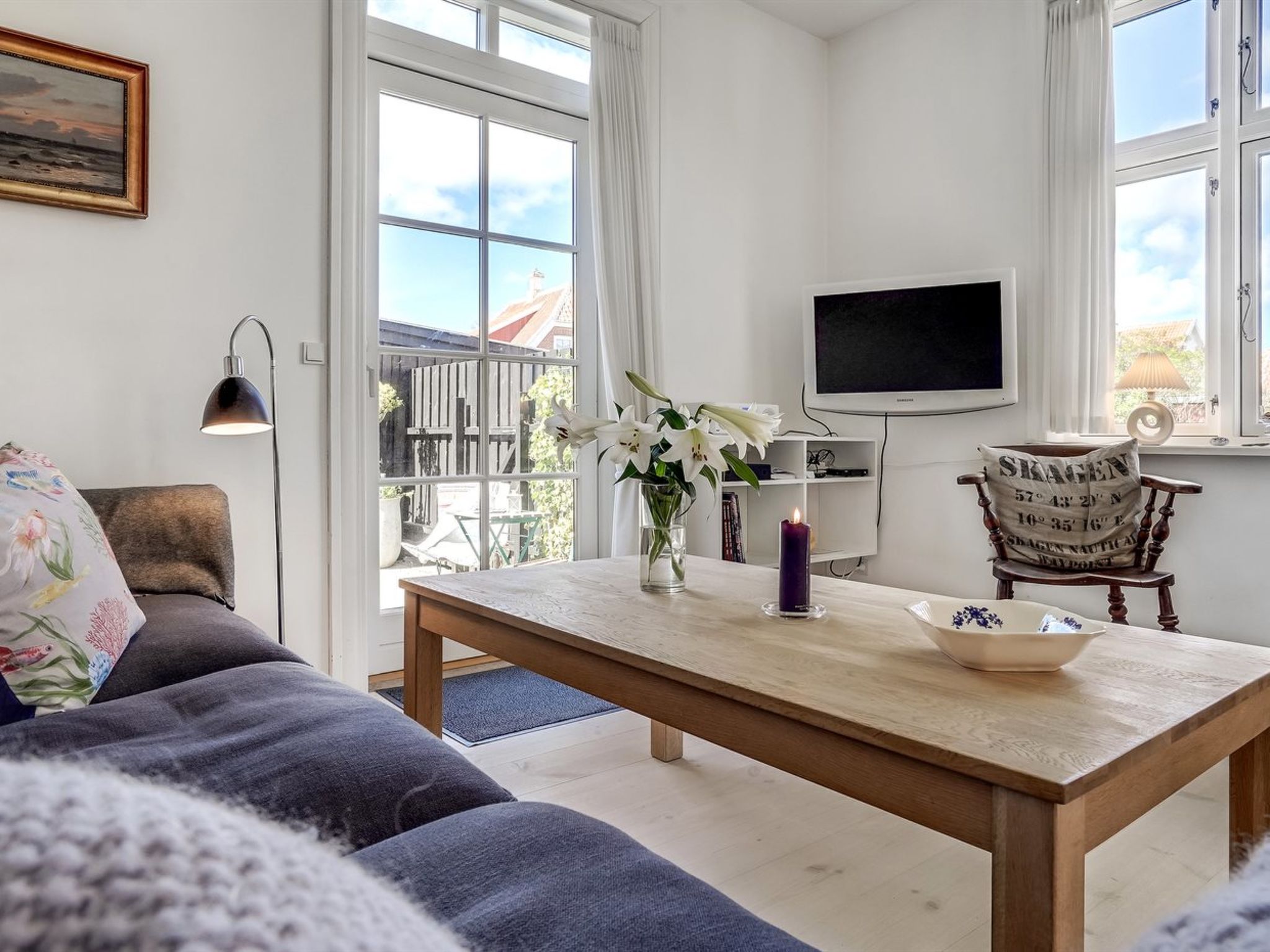 "Fria" - 500m from the sea - Binnen