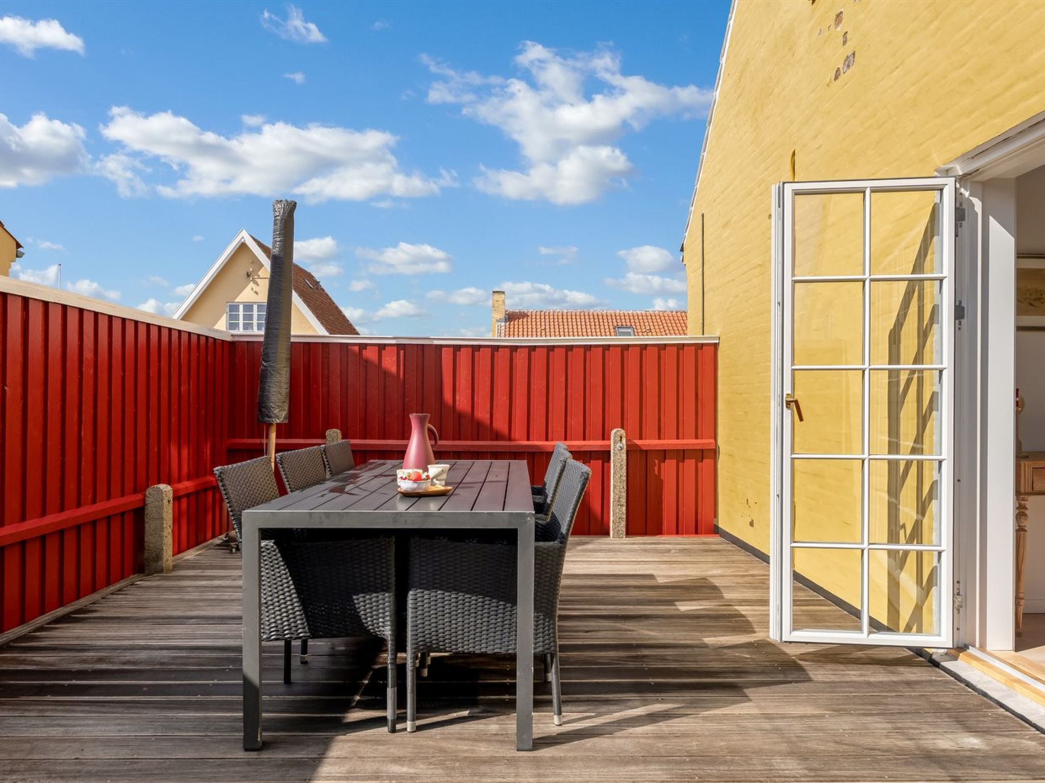 "Caranus" - 900m from the sea - Draußen