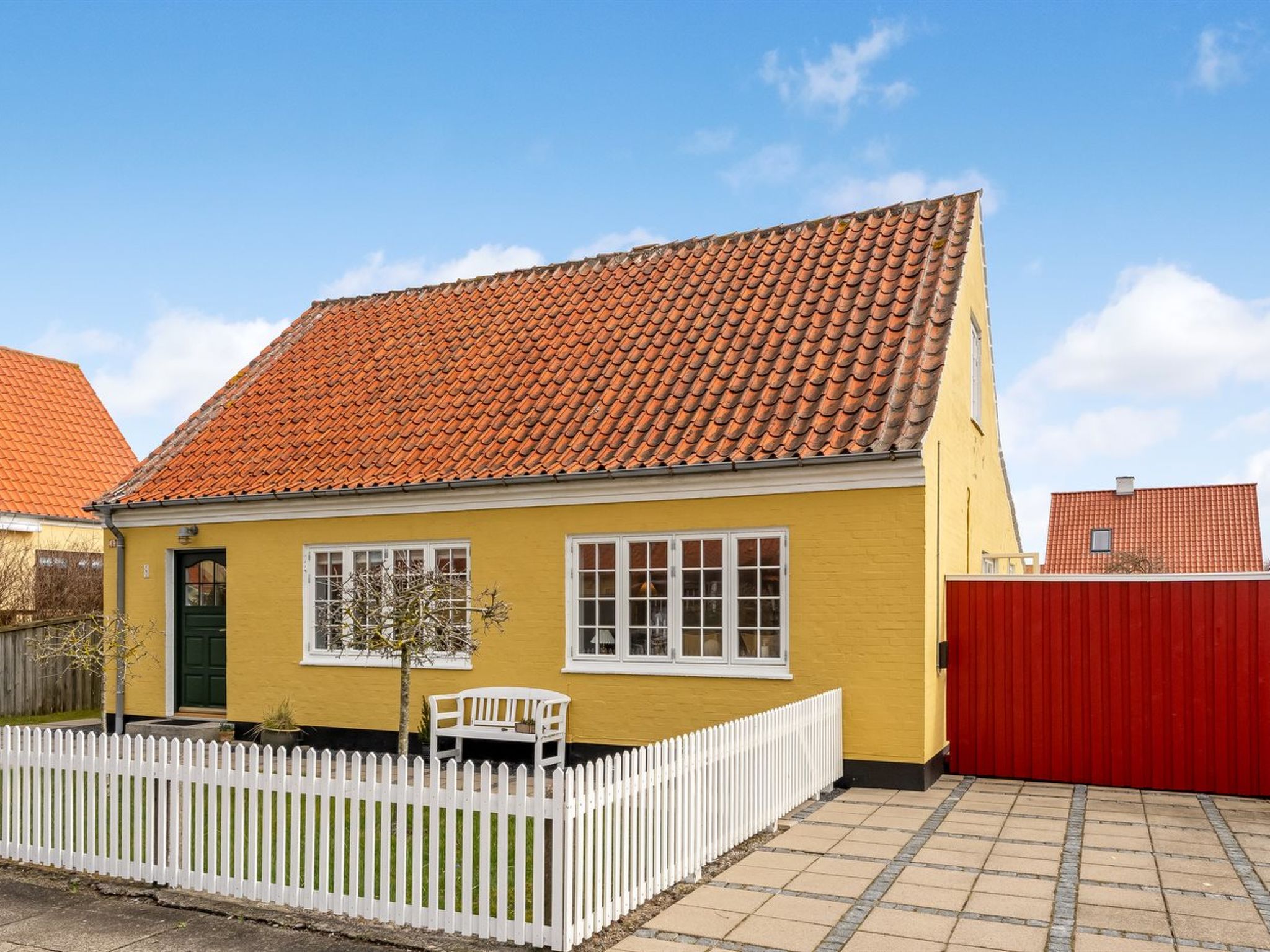 "Caranus" - 900m from the sea - Draußen