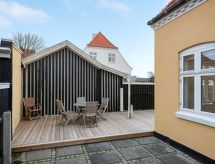 "Ejler" - 200m from the sea