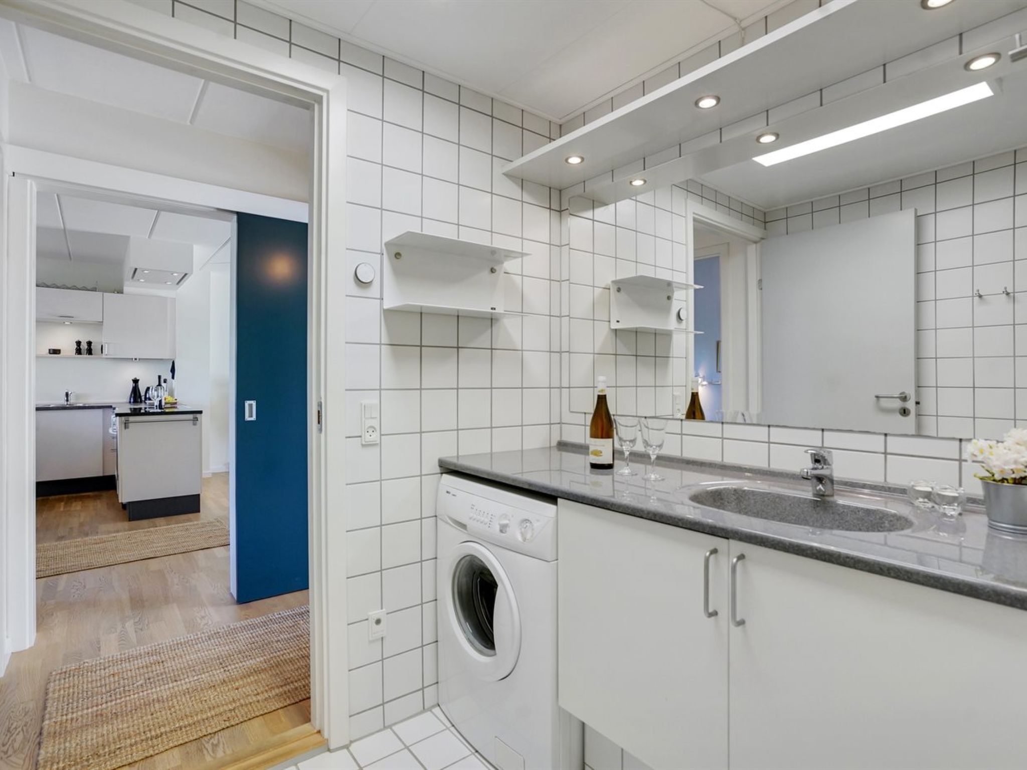 "Shana" - 800m from the sea-Drinnen