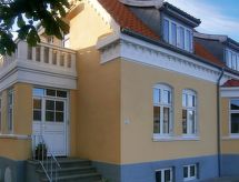 "Harro" - 150m from the sea