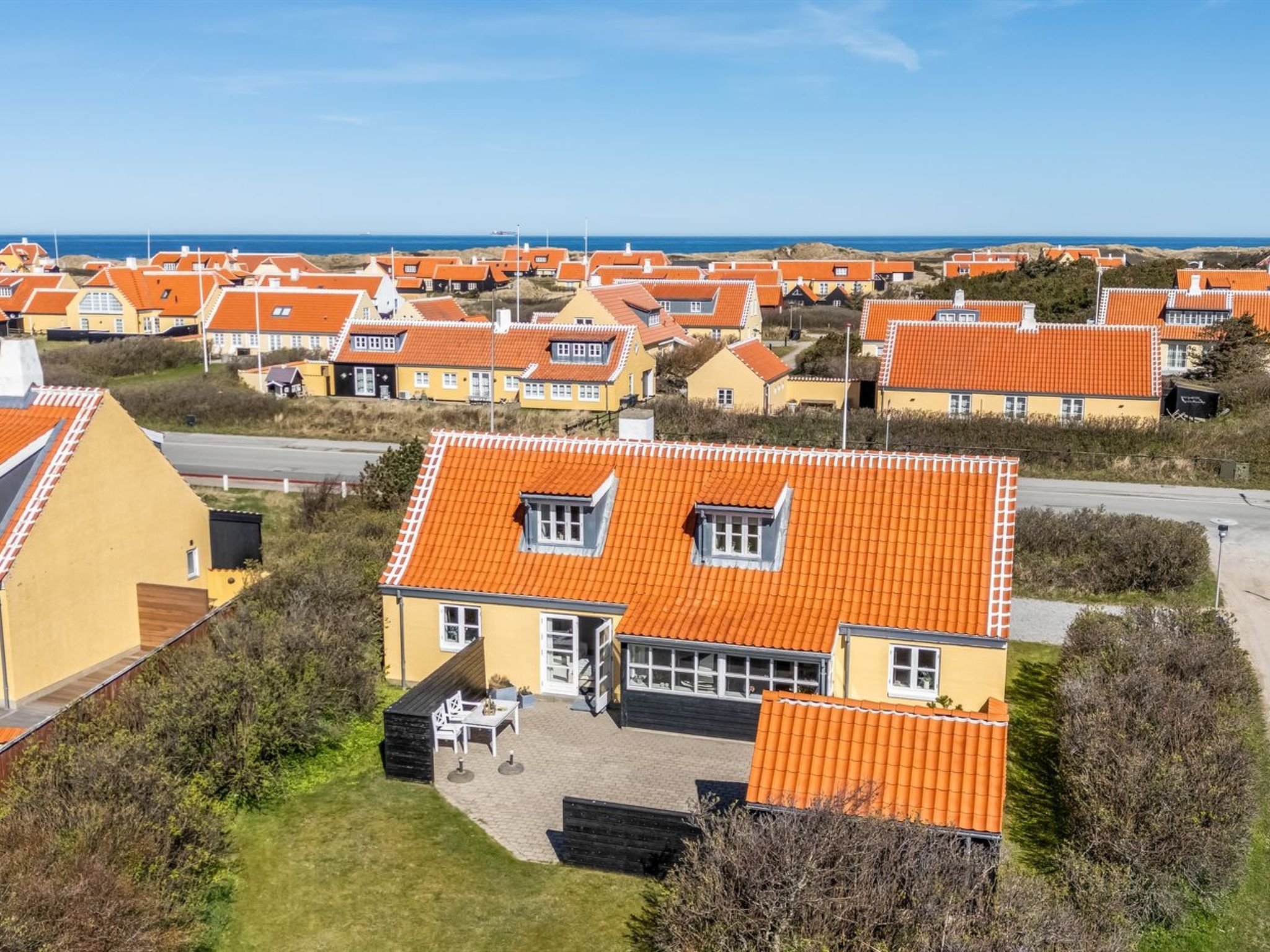 "Hialmar" - 400m from the sea