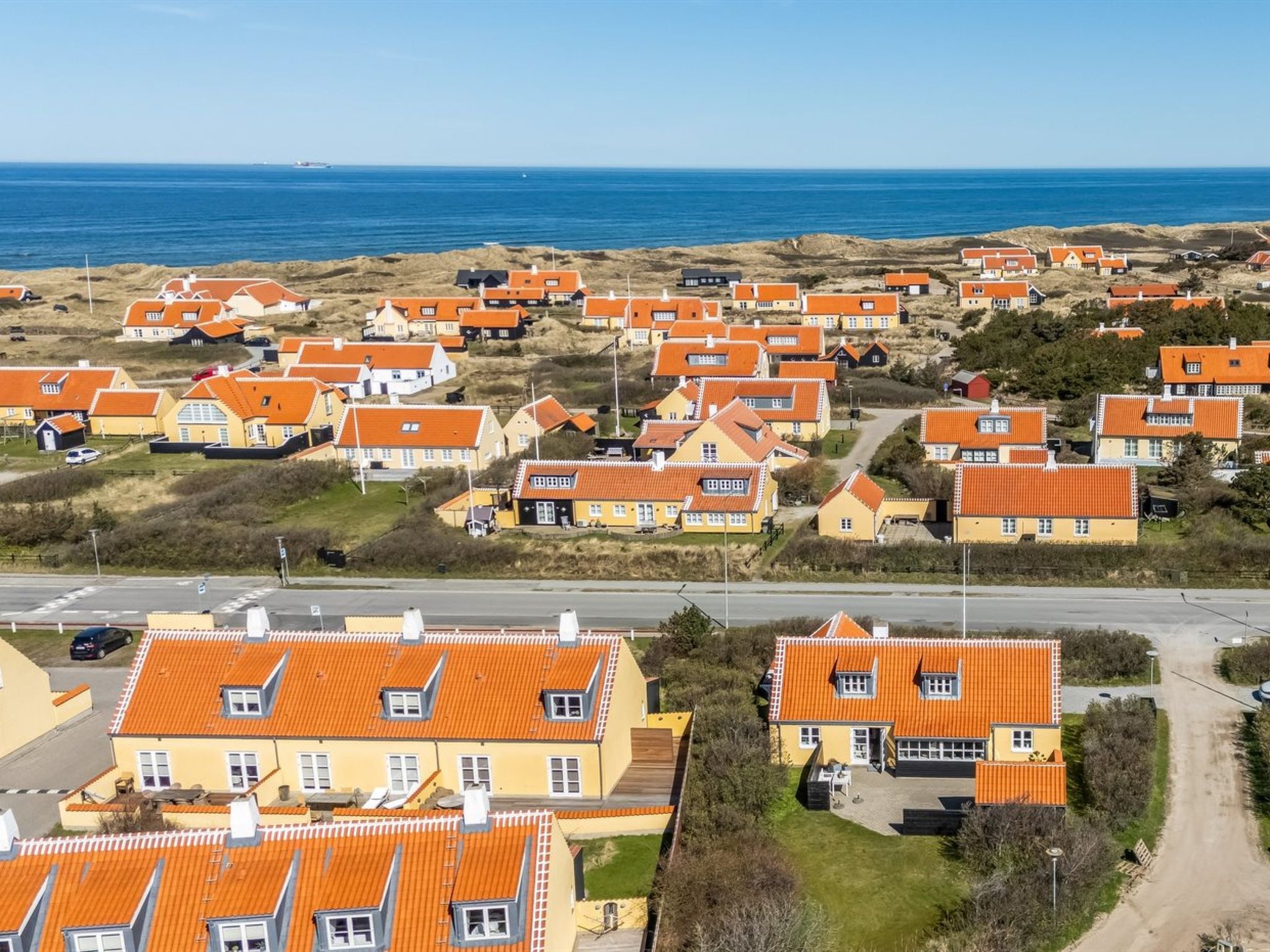 "Hialmar" - 400m from the sea