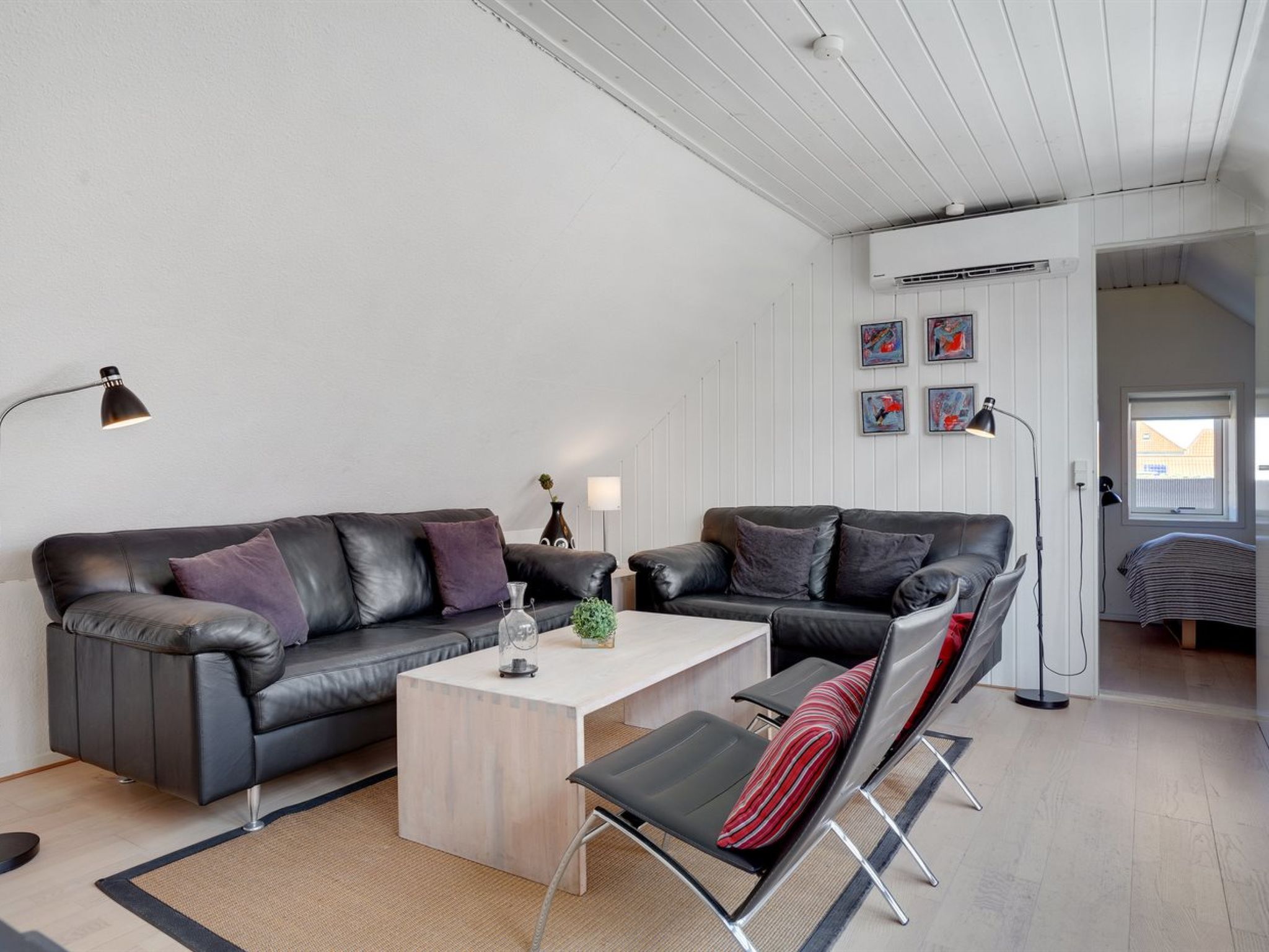 "Naina" - 200m from the sea-Inside