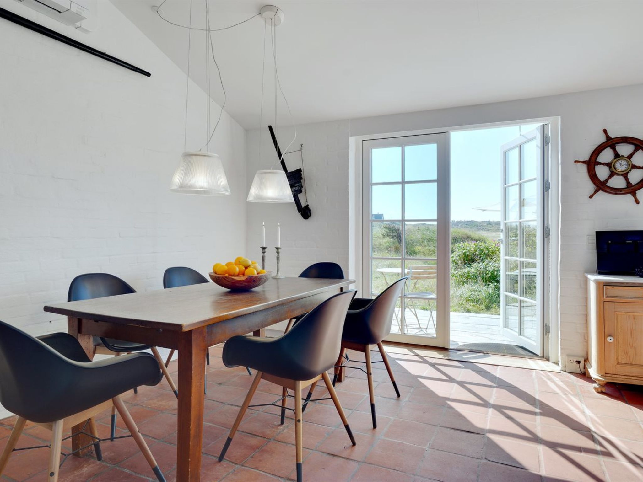 "Jantje" - 500m from the sea - Binnen