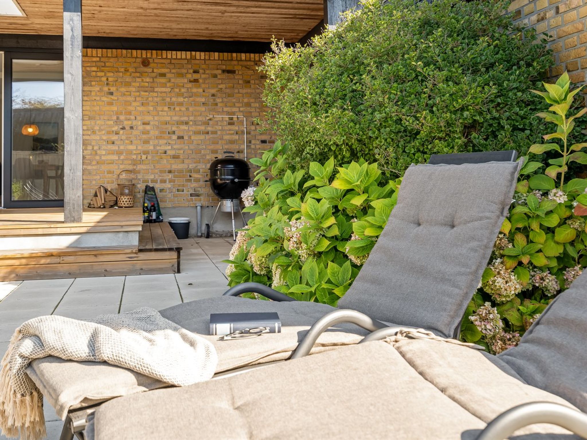 "Villum" - 700m from the sea-Outside