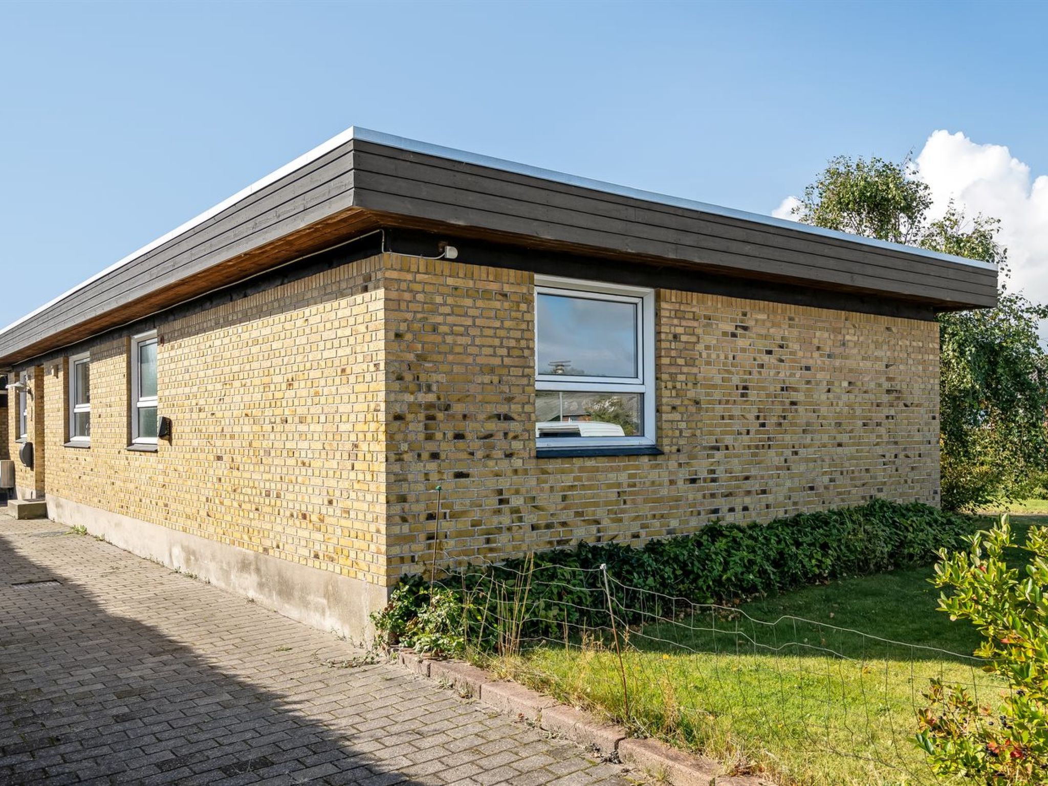 "Villum" - 700m from the sea-Outside
