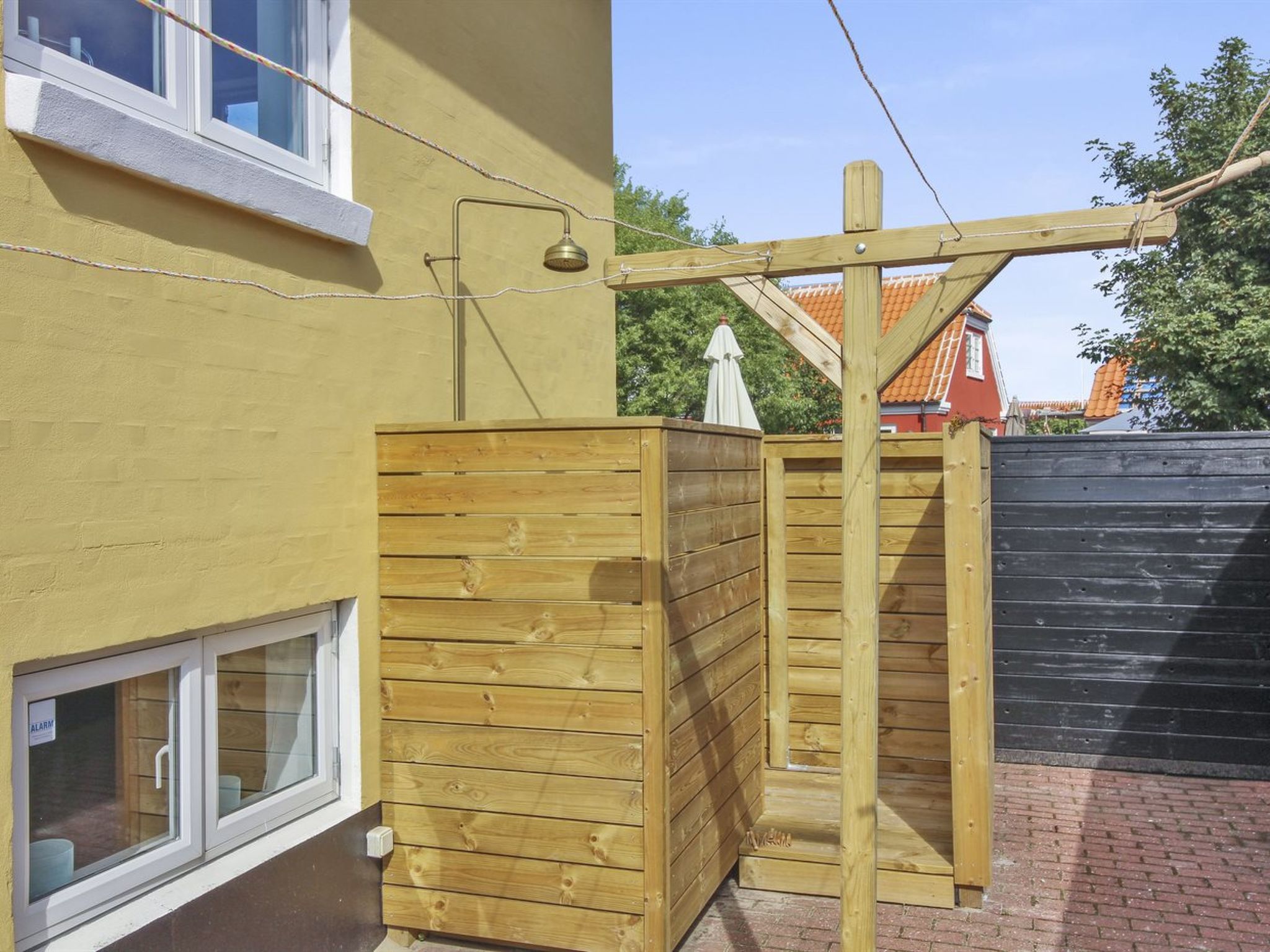 "Elka" - 100m from the sea-Buiten