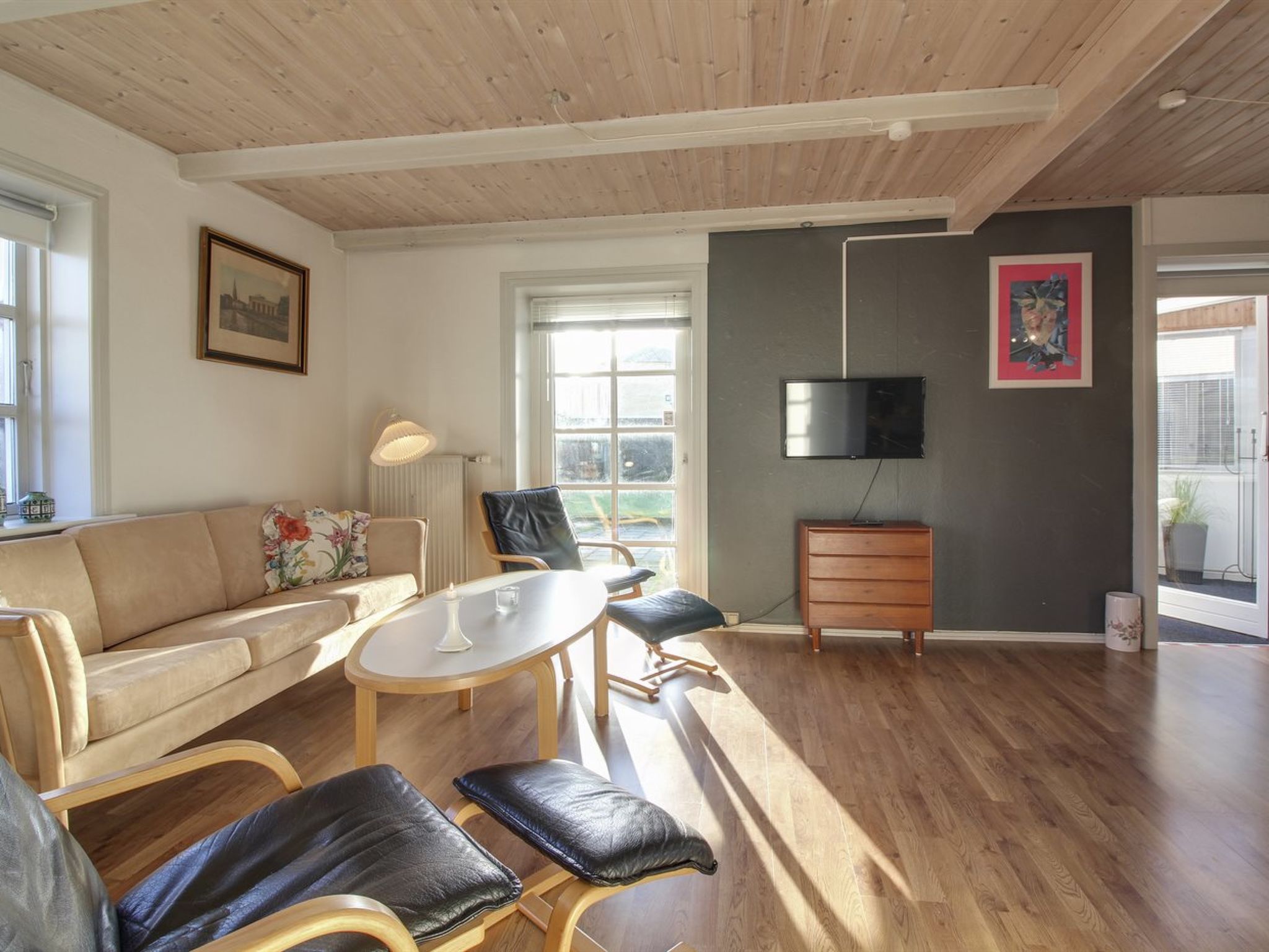 "Anais" - 1.6km from the sea-Binnen