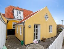 "Frederike" - 300m from the sea