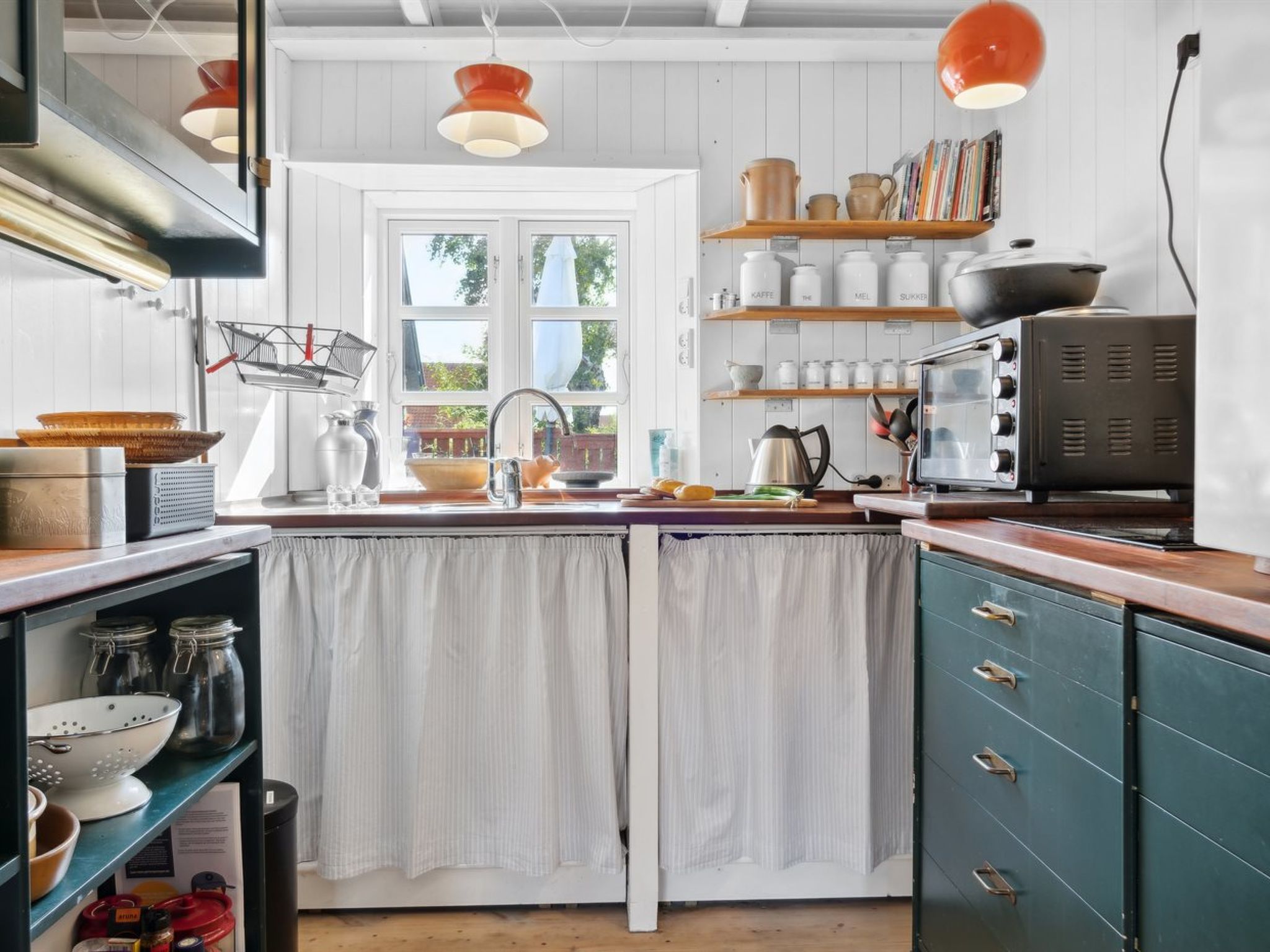 "Wenche" - 1.5km from the sea - Binnen