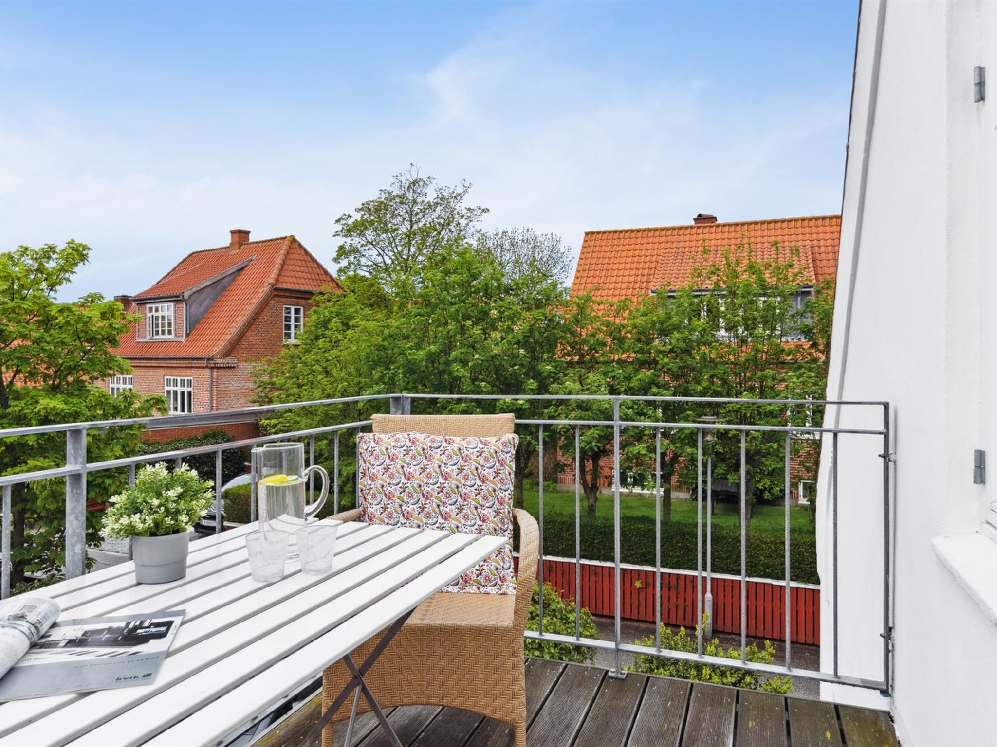 "Cordelia" - 1km from the sea