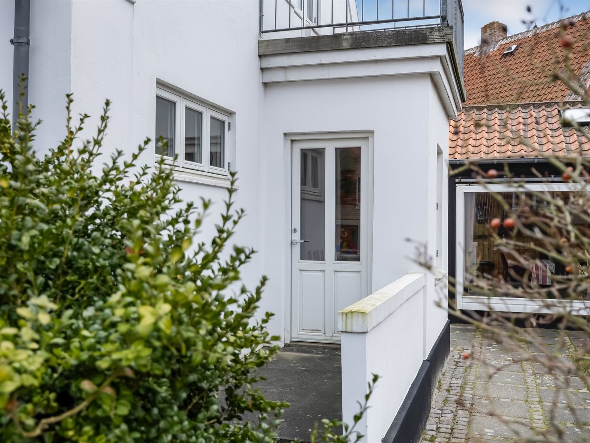 "Cordelia" - 1km from the sea