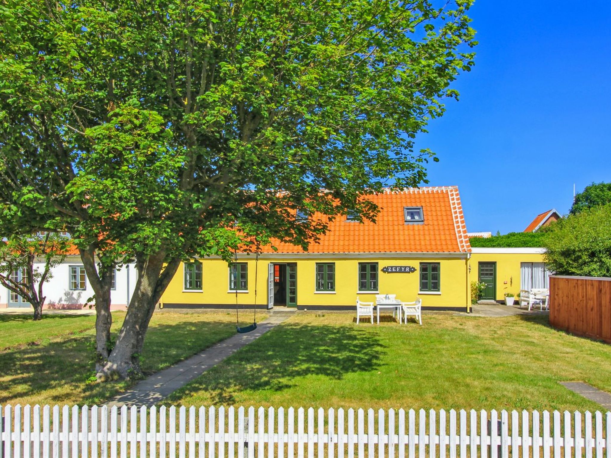 "Svenger" - 350m from the sea